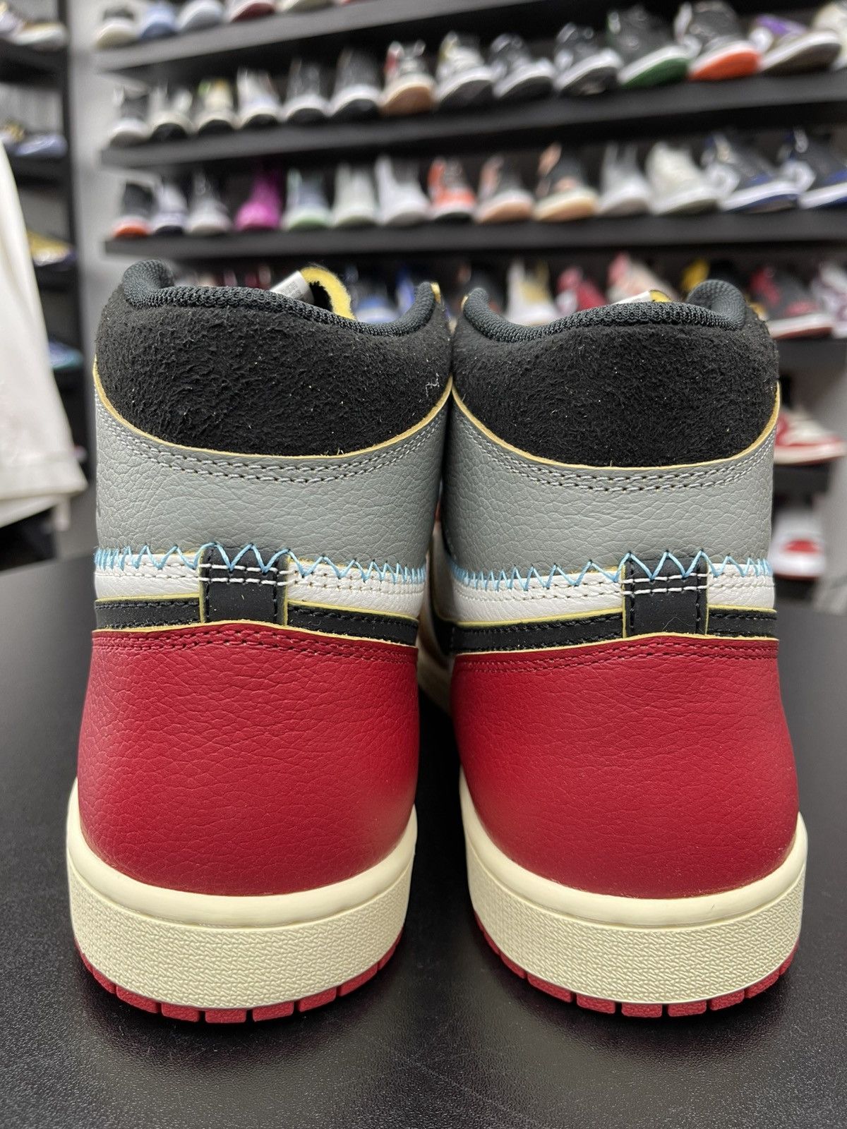 Jordan Brand Size 11.5 - Jordan 1 High Union LA Chicago Shadow Size US 11.5 / EU 44-45 - 4 Thumbnail