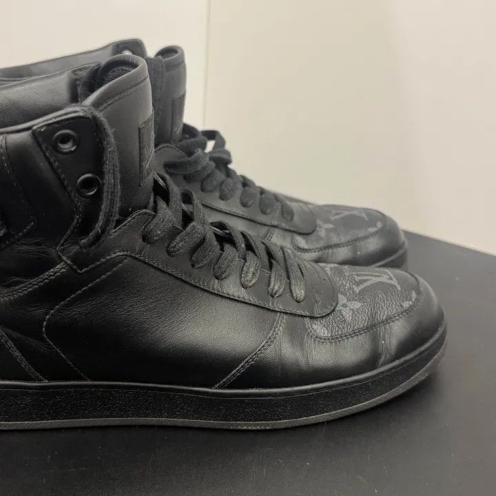 Louis Vuitton Louis Vuitton Rivoli High-Top Fashion Sneakers -2508 Size US 6.5 / EU 39-40 - 8 Thumbnail