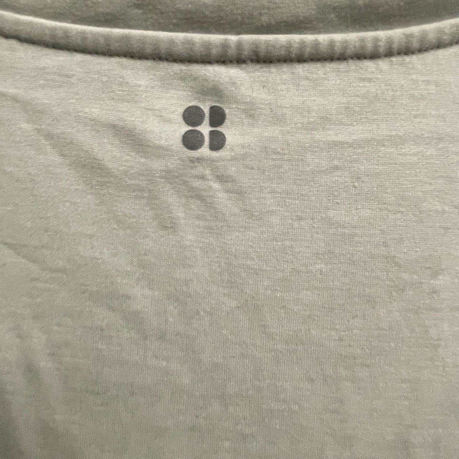 Sweaty Betty Sweaty Betty V-Neck Size Medium Tee T-Shirt Athleisure Gray Size M / US 6-8 / IT 42-44 - 2 Thumbnail