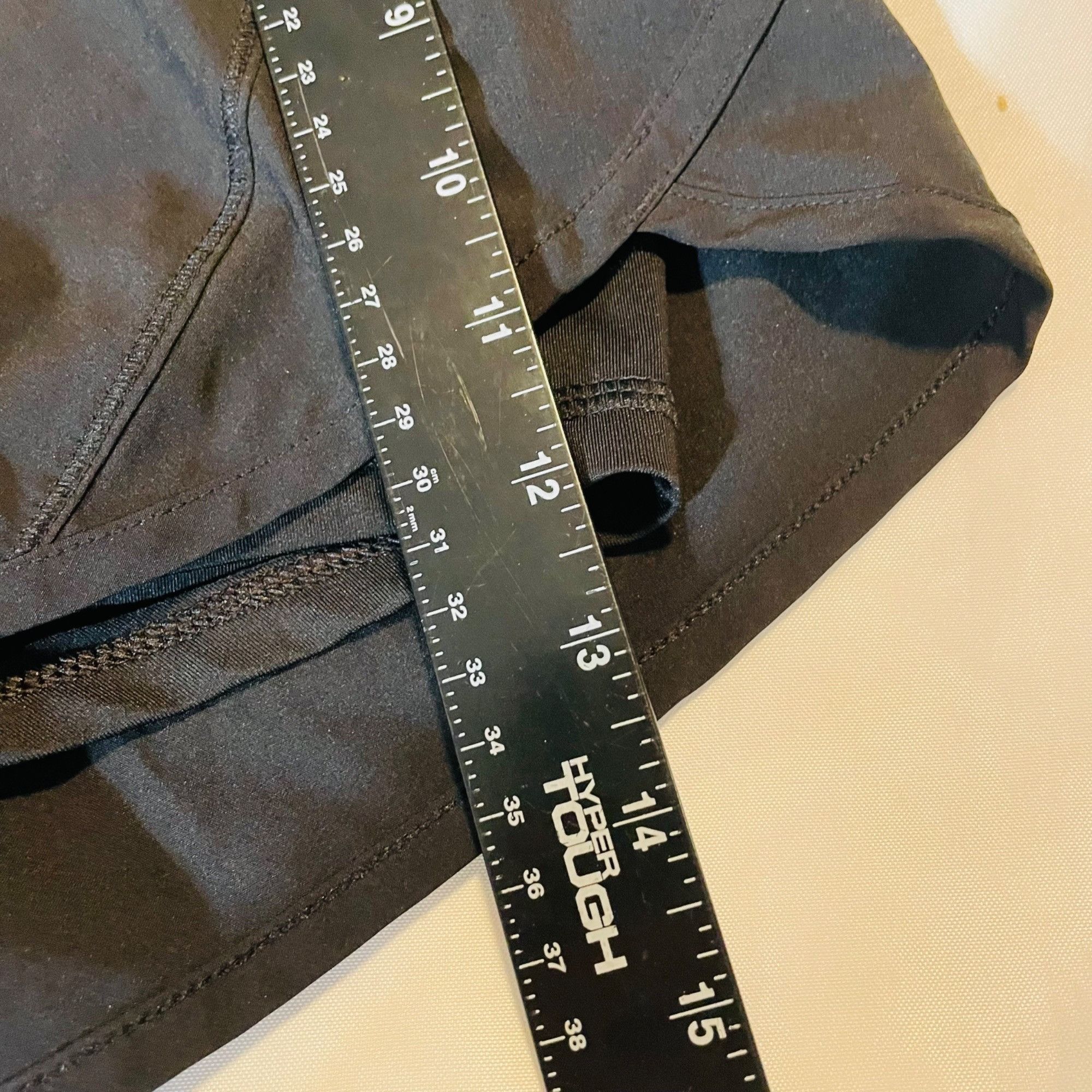 Other Black Athletic Running Shorts With spandex Liner Zippered Po Size 27" / US 4 / IT 40 - 7 Thumbnail