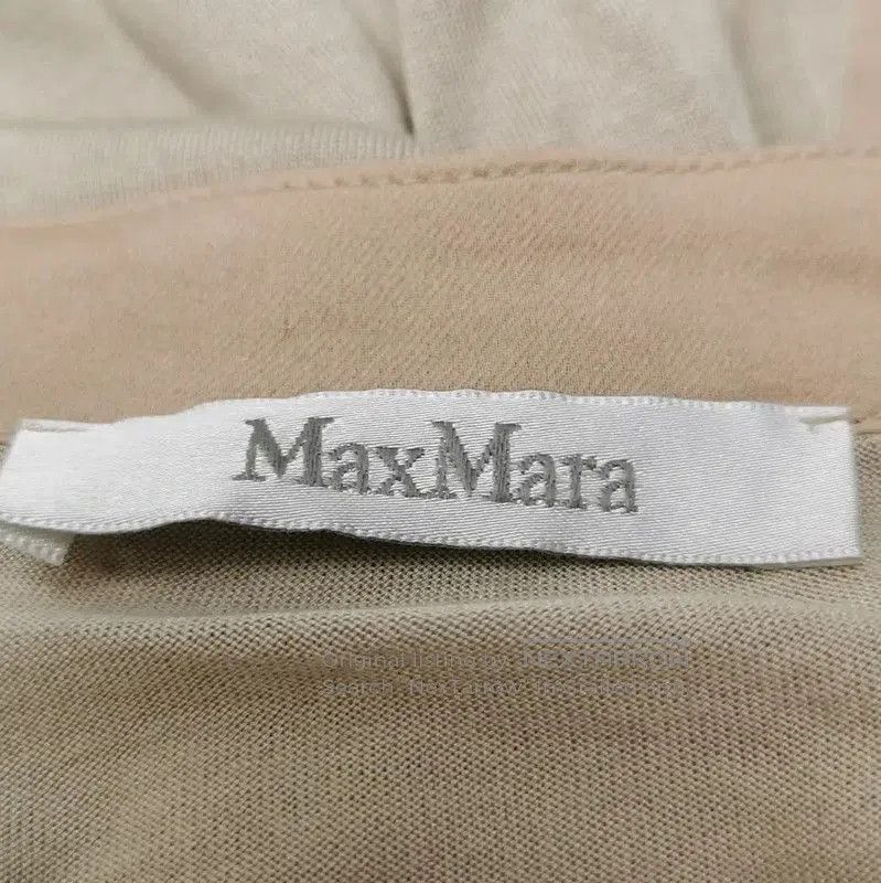 Max Mara MaxMara Silk Blouse in Light Beige Color . Size M / US 6-8 / IT 42-44 - 3 Thumbnail