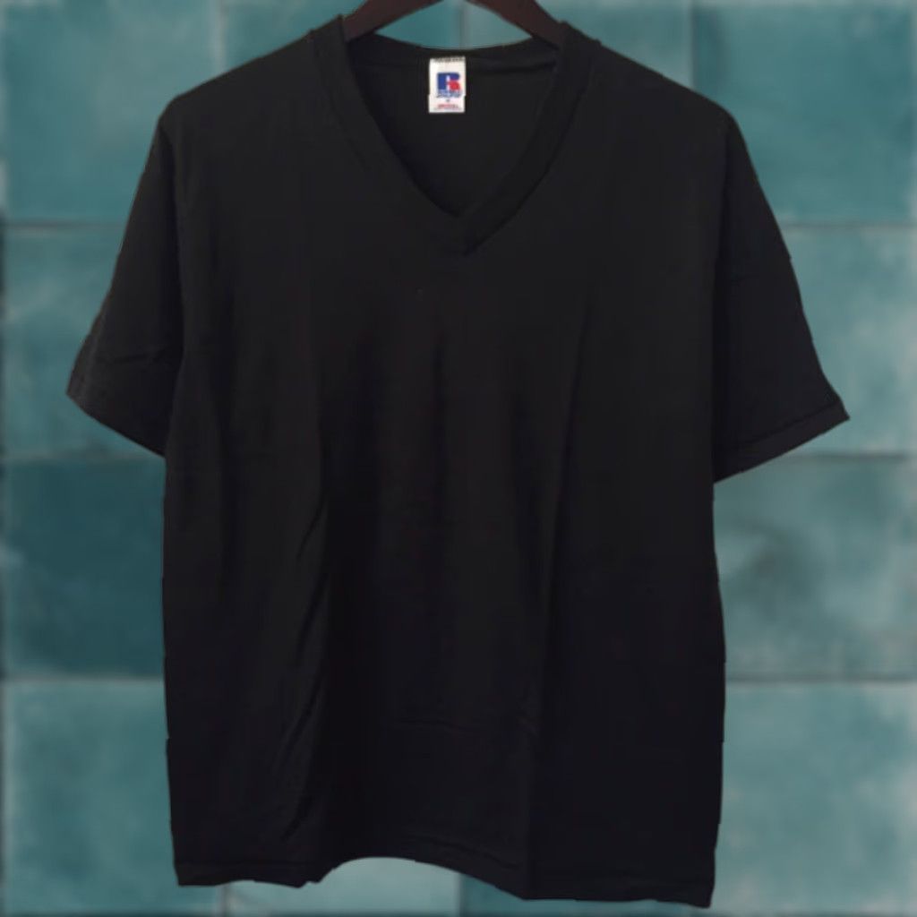 Russell Athletic VINTAGE Russell Athletic T-Shirt Mens M V-Neck Black 90s Deadstock NWOT 50/50 Cotton Blend Size US M / EU 48-50 / 2 - 1 Thumbnail