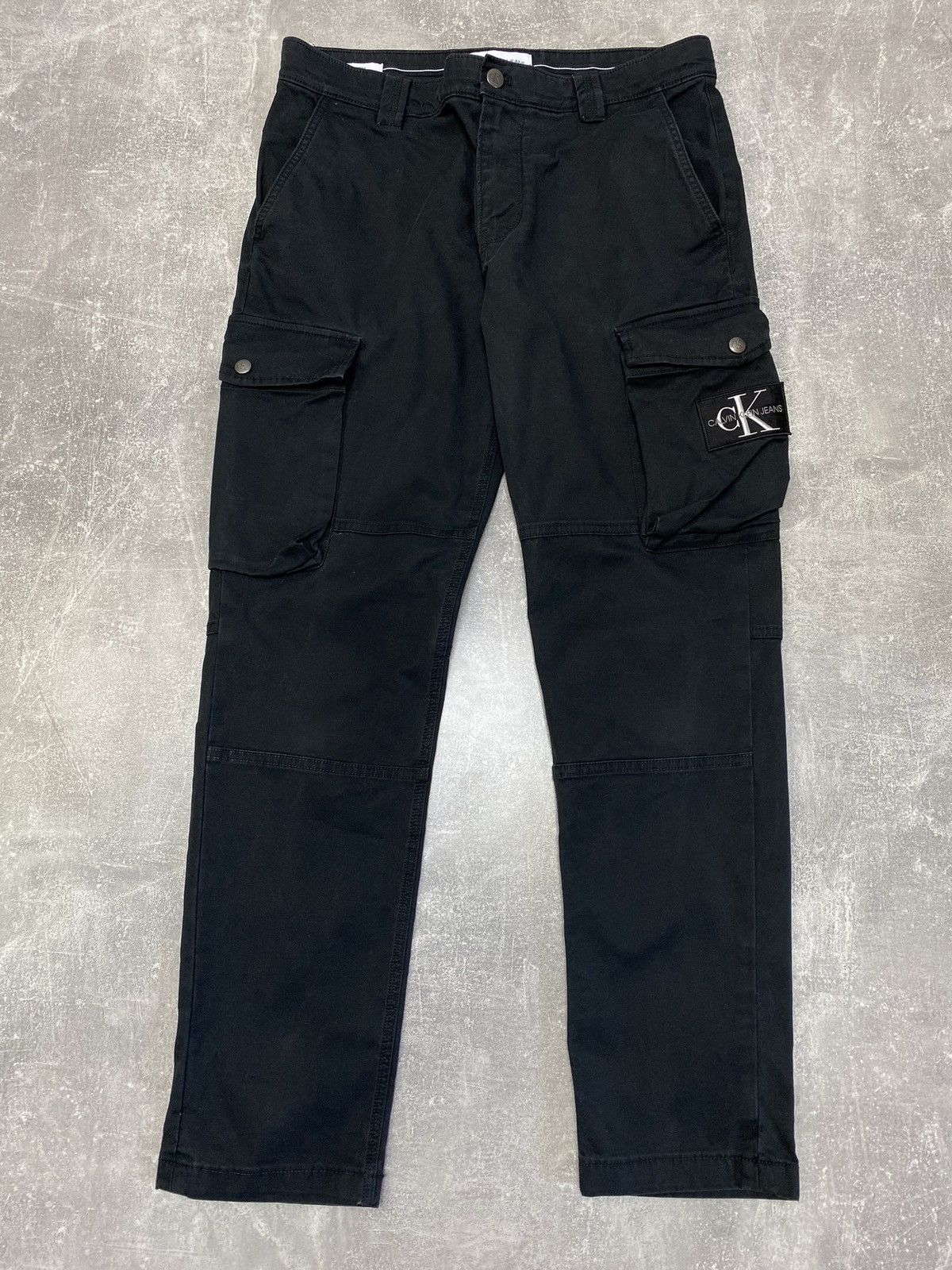 Calvin Klein × Japanese Brand × Vintage Cargo Calvin Klein Pants Pockets Trousers Black Size US 31 - 2 Thumbnail