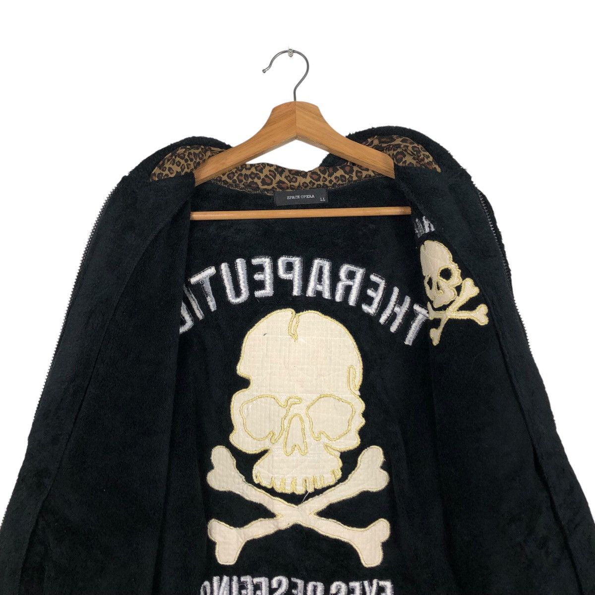 Japanese Brand Vintage Zipper Jacket Space Opera Skeleton Big Logo Backhit Size US L / EU 52-54 / 3 - 16 Thumbnail
