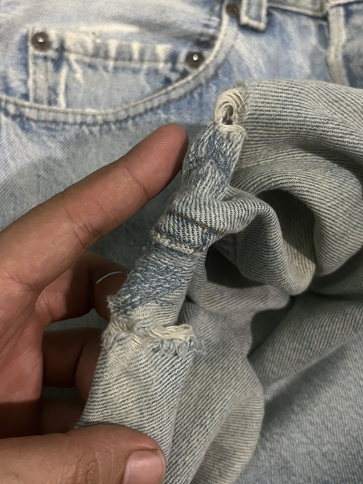 Levi's × Levi's Vintage Clothing × Vintage Vintage 80s Levi’s 501 Button Fly Blue Washed Trashed Jeans Size US 28 / EU 44 - 14 Thumbnail