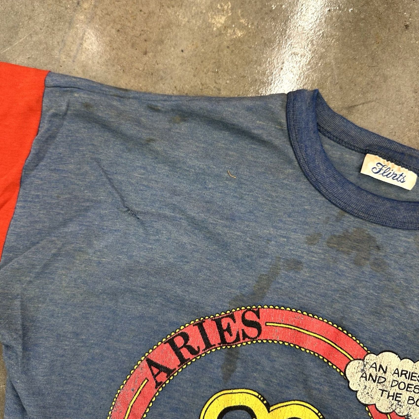 Vintage VINTAGE 1978 Flirts Garfield Jim Davis Aries T Shirt XL Blue Stained Distressed Size US XL / EU 56 / 4 - 3 Thumbnail