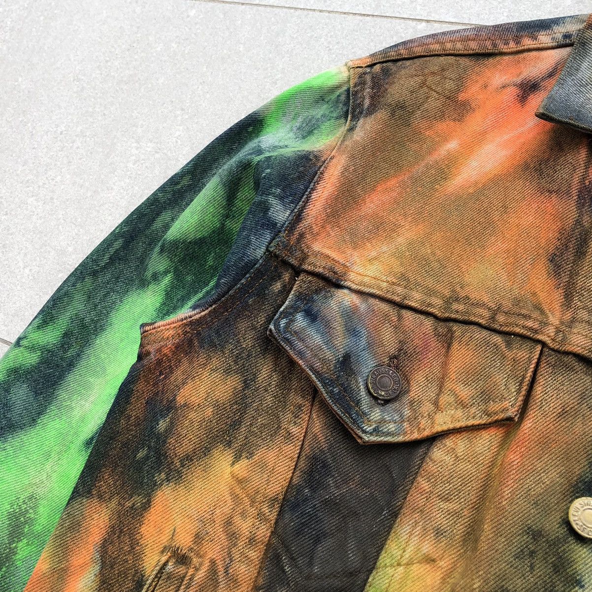 Levi's Vintage Clothing Vintage 80s Levis Custom Painted Distressed Denim Jacket 🇺🇸 Size US M / EU 48-50 / 2 - 5 Thumbnail