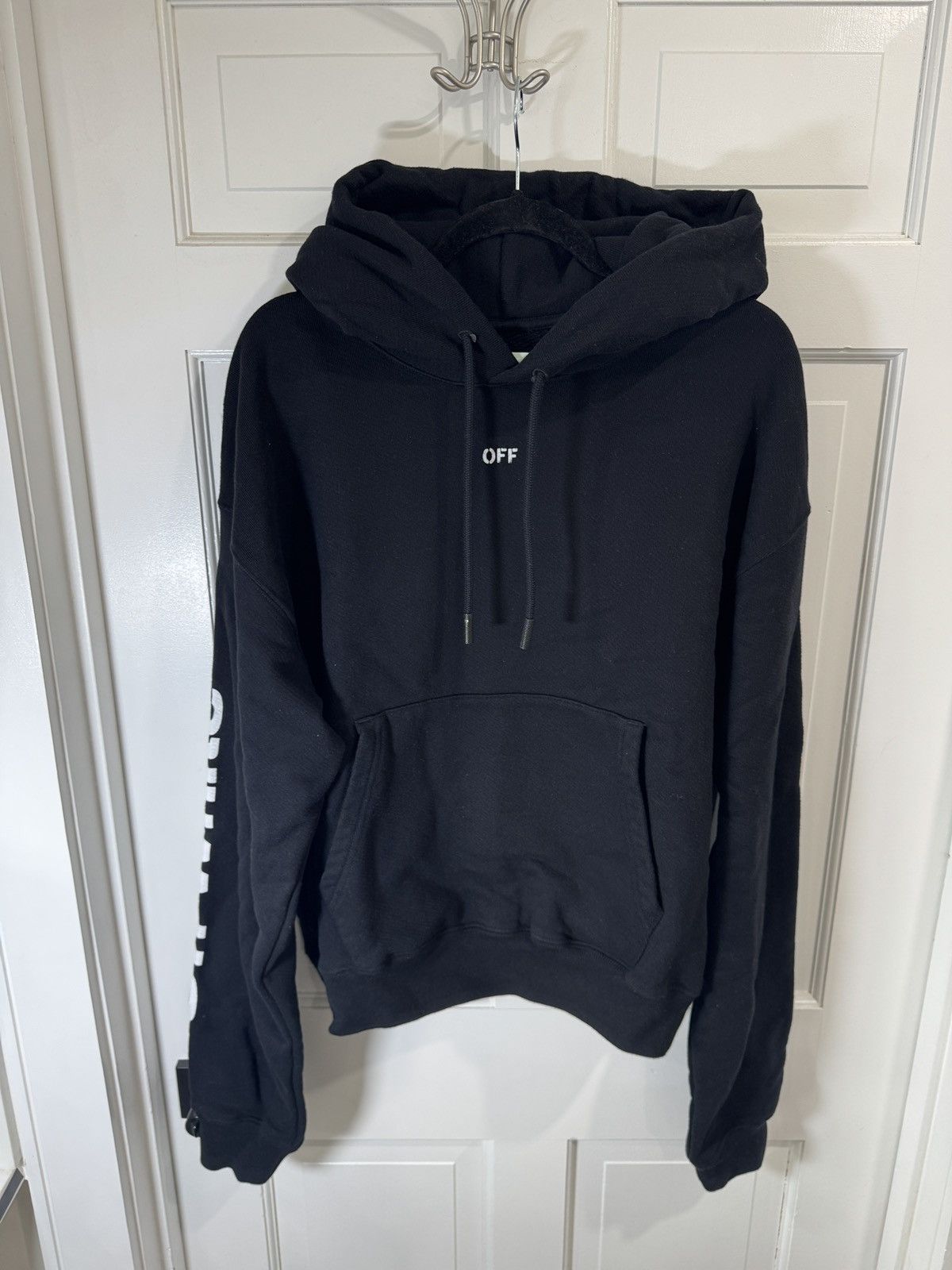 Off-White Off-White Black Oversized Diagonal Skulls Hoodie Size Medium Size US M / EU 48-50 / 2 - 2 Thumbnail