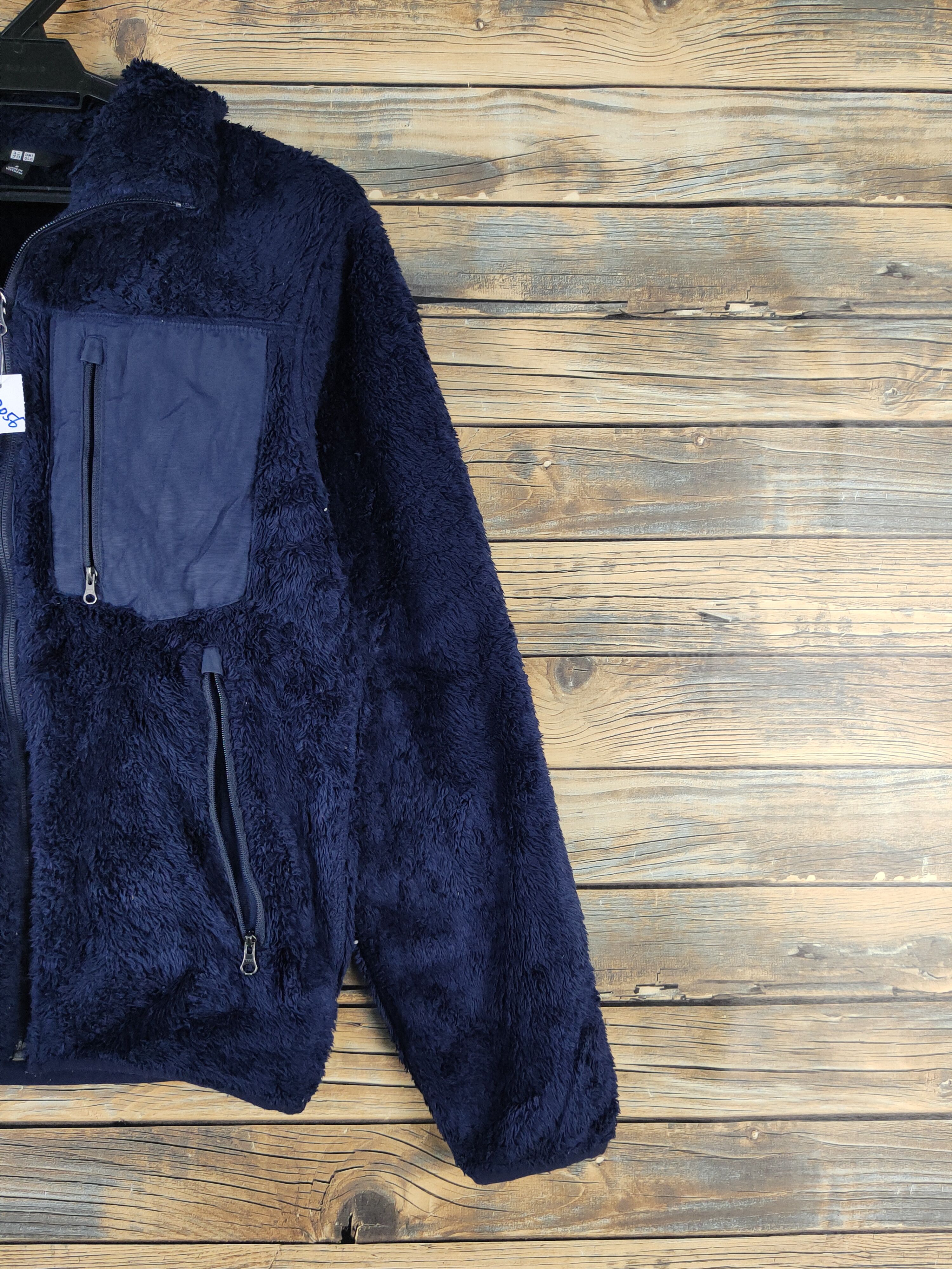 Japanese Brand Uniqlo Navy Fur Faux fleece Sweaters #W2056 Size US S / EU 44-46 / 1 - 5 Thumbnail