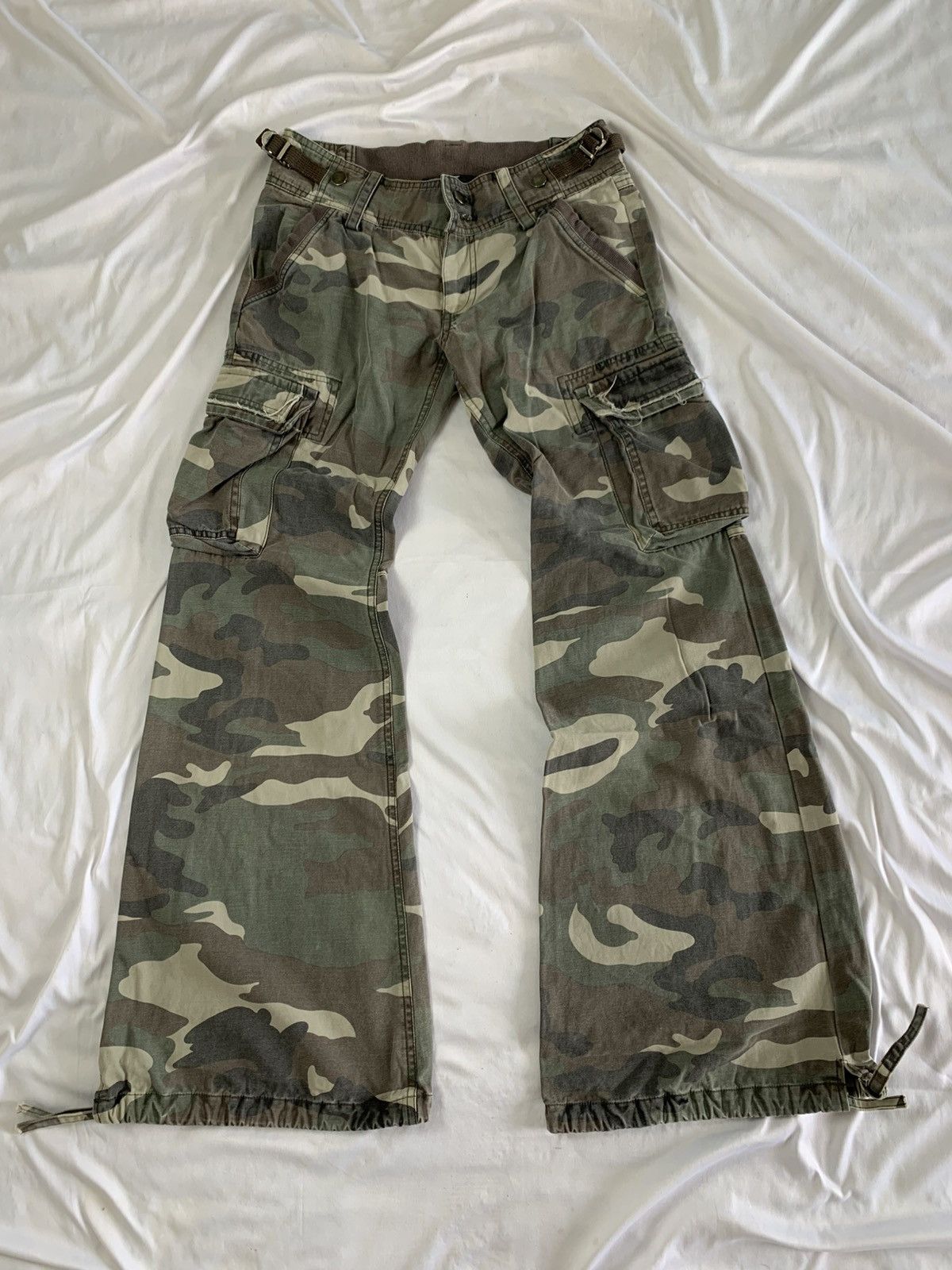 Le Grande Bleu (L.G.B.) Flare bell bottom goa style camo japanese brand Size US 28 / EU 44 - 2 Thumbnail