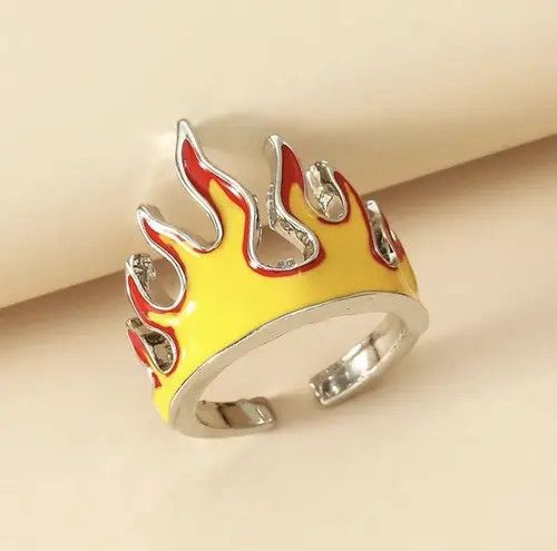 Jewelry × Vintage Goth Punk Flame 🔥 Ring Unisex Size ONE SIZE - 2 Thumbnail