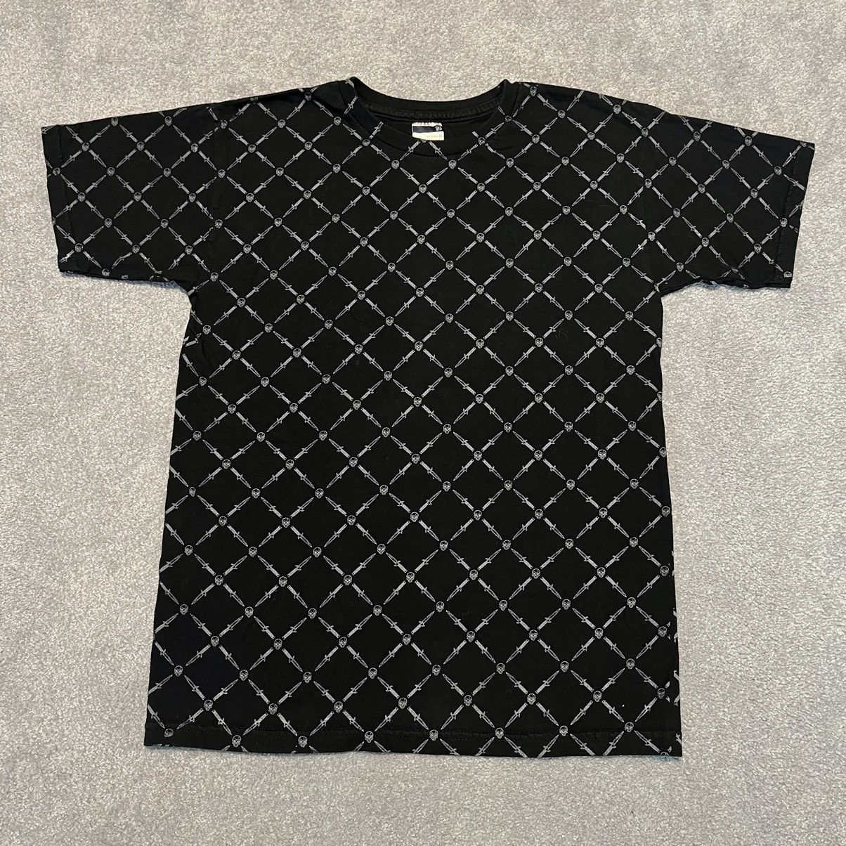 KREW Vintage KREW Affliction Style Skull Dagger All Over Logo Tee Size US S / EU 44-46 / 1 - 1 Thumbnail