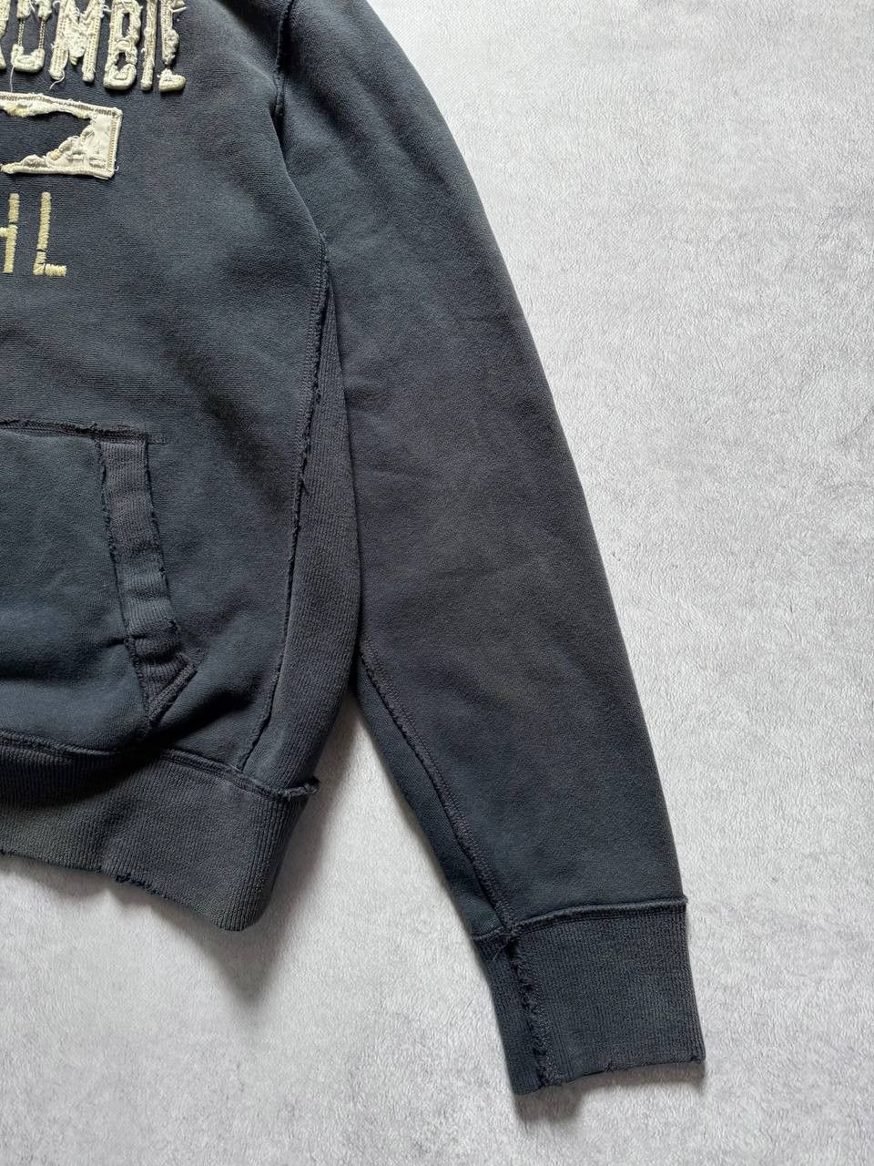 Abercrombie & Fitch Vintage Y2K Abercrombie & Fitch Distressed Faded Hoodie Logo Size US L / EU 52-54 / 3 - 6 Thumbnail