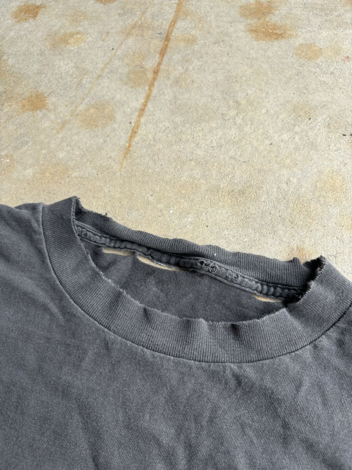 Vintage Crazy Thrashed Discus Athletic Boxy A46XT Faded Tee Size US XL / EU 56 / 4 - 4 Thumbnail