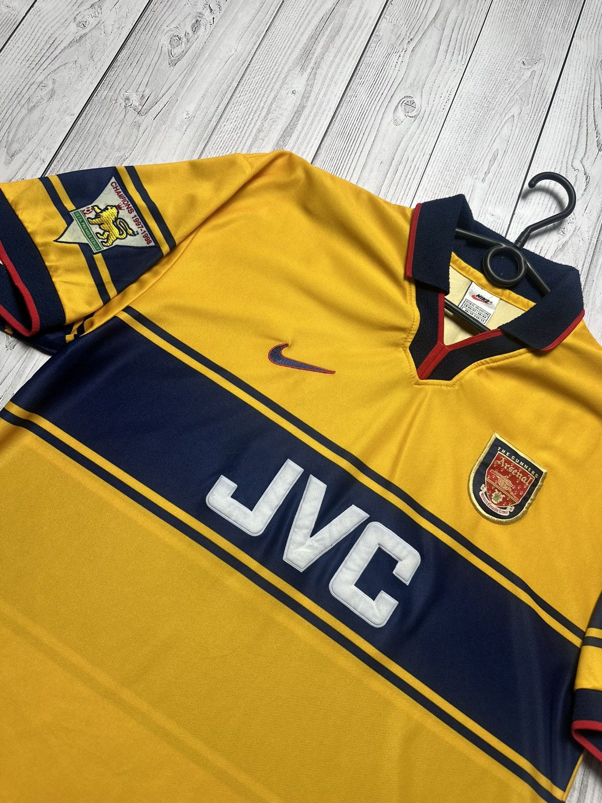 Vintage Vintage Nike Arsenal soccer jersey Champions 1998 XL yellow Size US XL / EU 56 / 4 - 3 Thumbnail