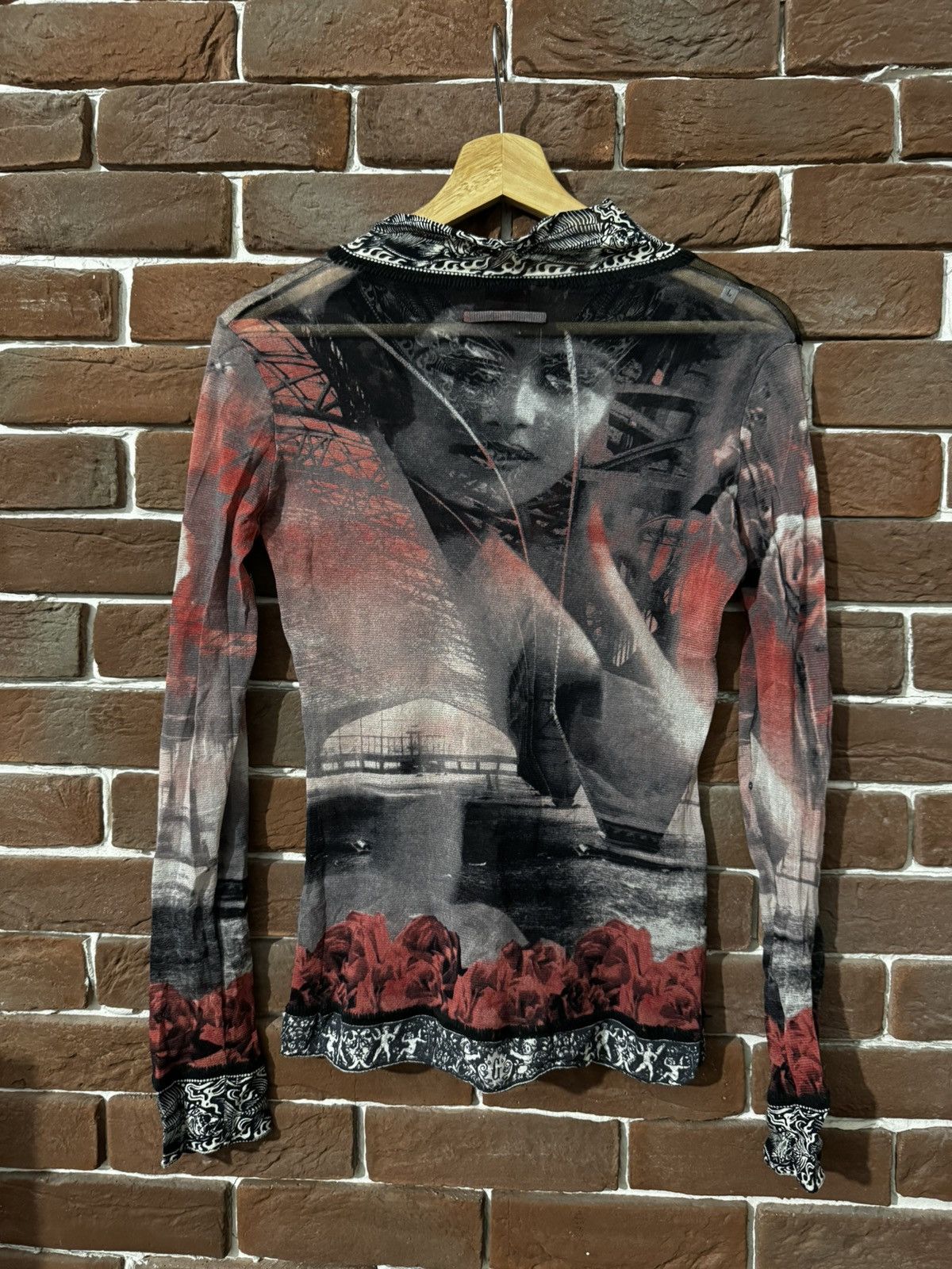 Jean Paul Gaultier Vintage 90s Jean Paul Gaultier Roses Portrait Mesh LS TOP JP Size L / US 10 / IT 46 - 2 Thumbnail