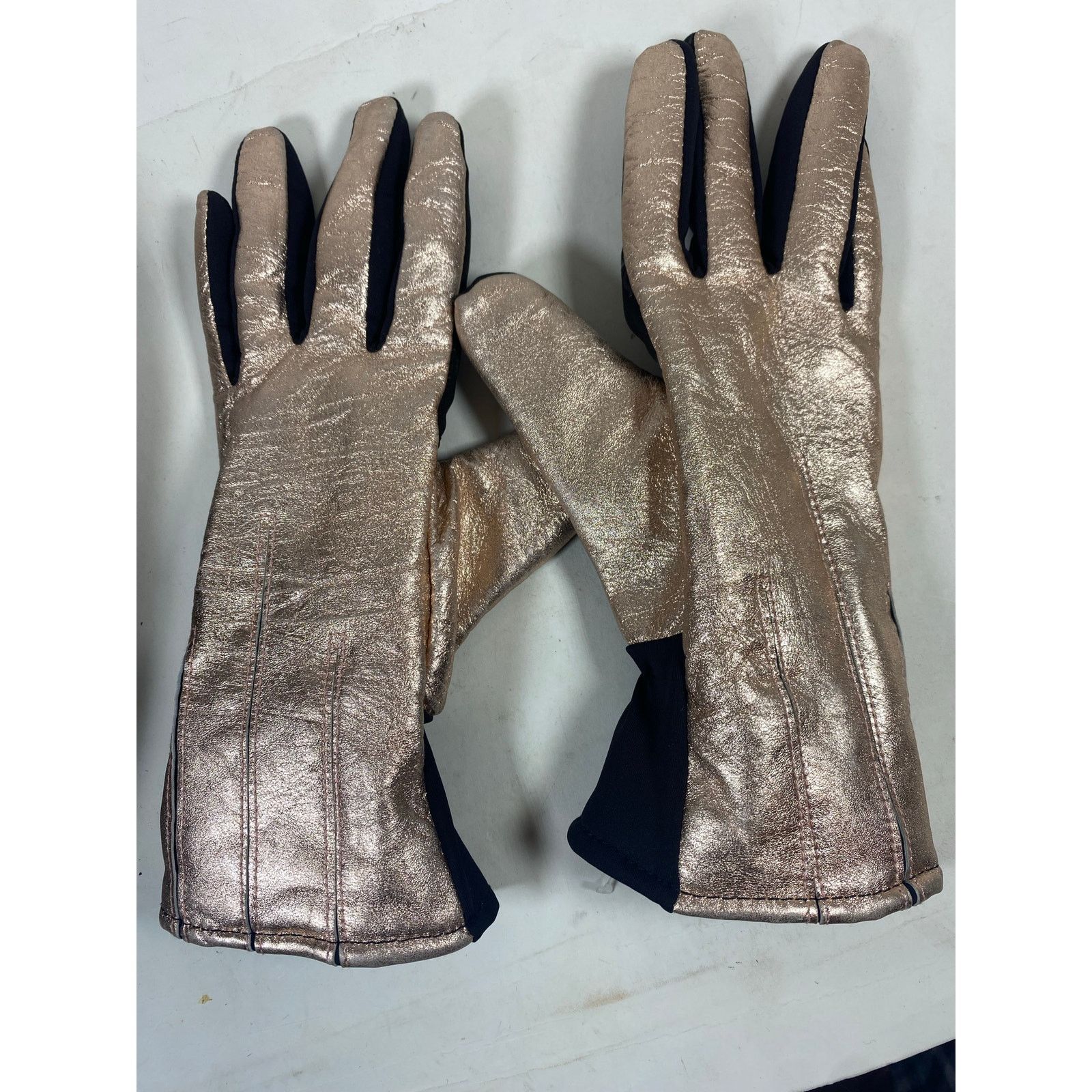 Cole Haan Cole Haan Zerogrand Leather Gloves L/XL Pink Size ONE SIZE - 1 Thumbnail