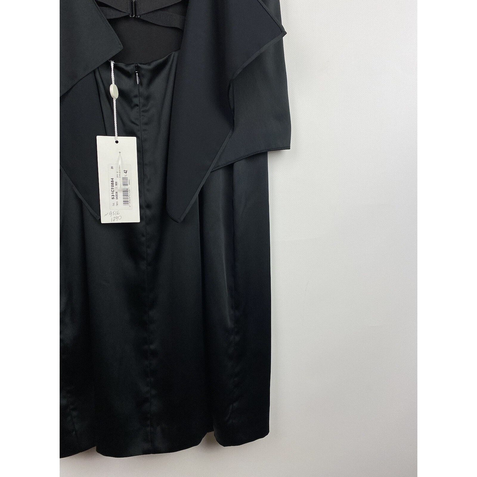 Maison Margiela BNWT! Maison Margiela ladies sleeveless dress size 42 Size M / US 6-8 / IT 42-44 - 12 Thumbnail