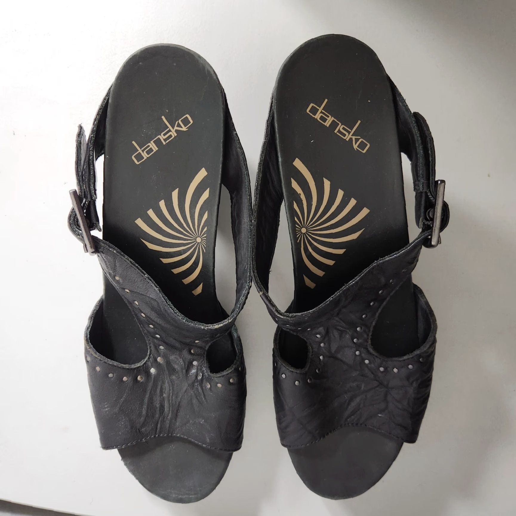 Dansko Dansko Sandal Womens Leather Studded Wooden Heel Platform Slip-On Buckle Strap Open Toe 42 EU/10.5 US Black Womens Size US 11 / IT 41 - 3 Thumbnail