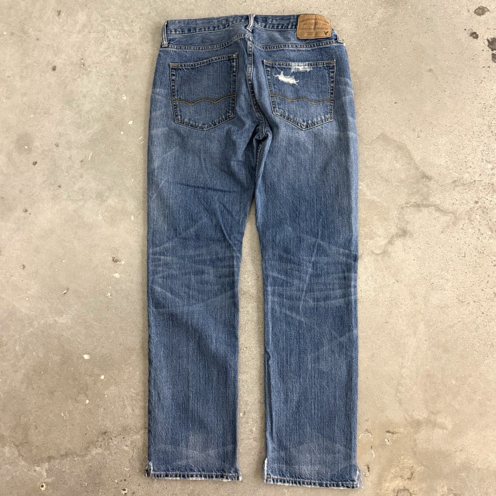 American Eagle Outfitters American Eagle Jeans Made To Last Patchwork Mens Size 32x32 Distressed Size US 32 / EU 48 - 2 Thumbnail