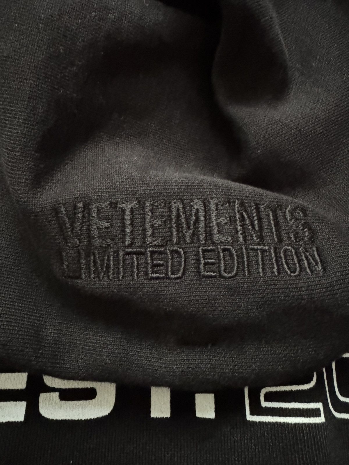 Vetements Vetements Est. 2013 hoodie Size US M / EU 48-50 / 2 - 4 Thumbnail