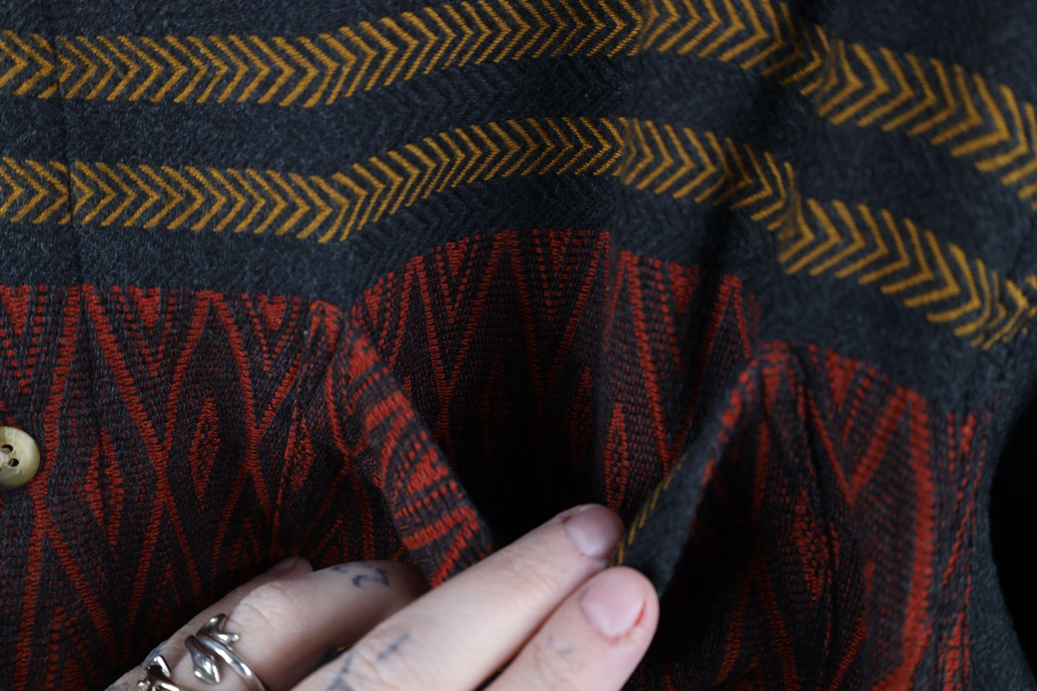 Vintage Vintage 90s Streetwear Southwestern Collared Button Shirt Size US L / EU 52-54 / 3 - 5 Thumbnail