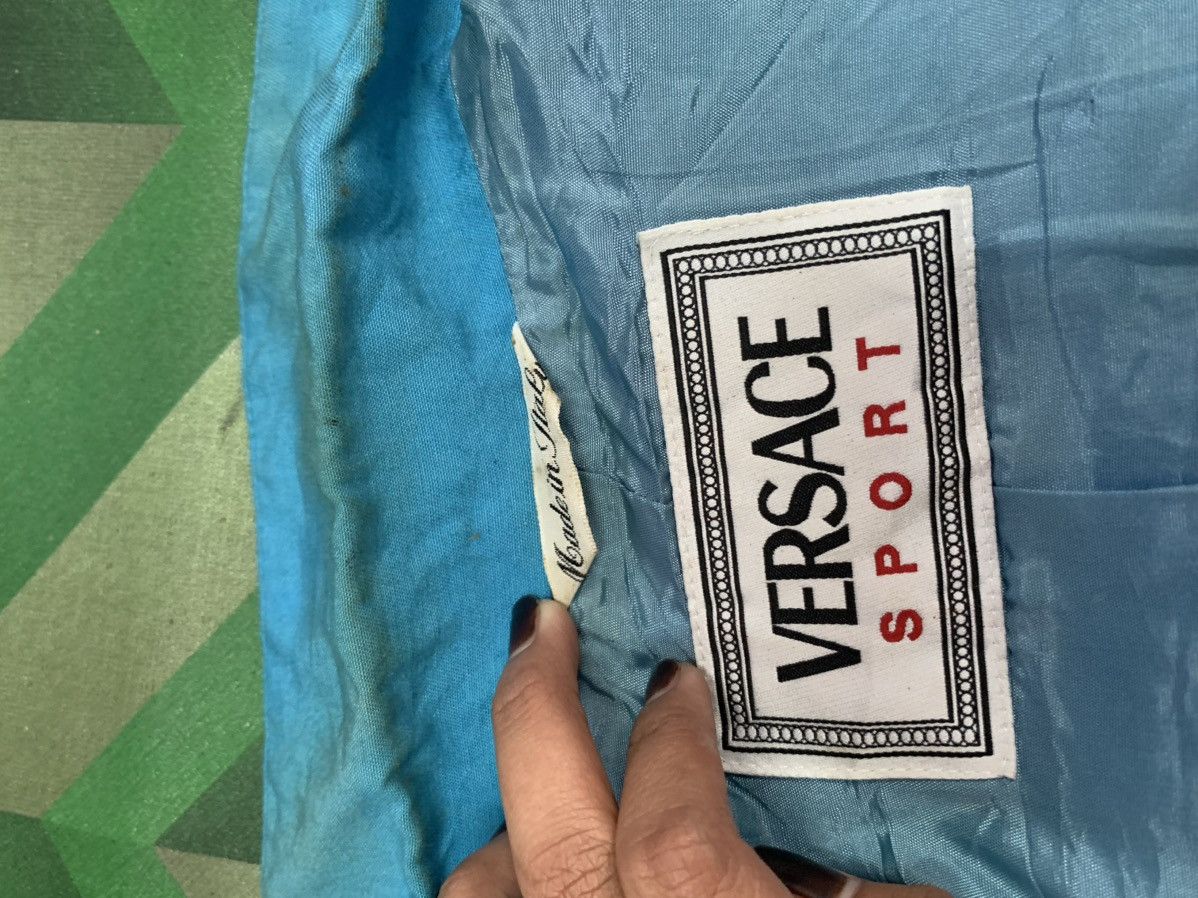 Versace RARE VERSACE SIZE 42 Size S / US 4 / IT 40 - 5 Thumbnail