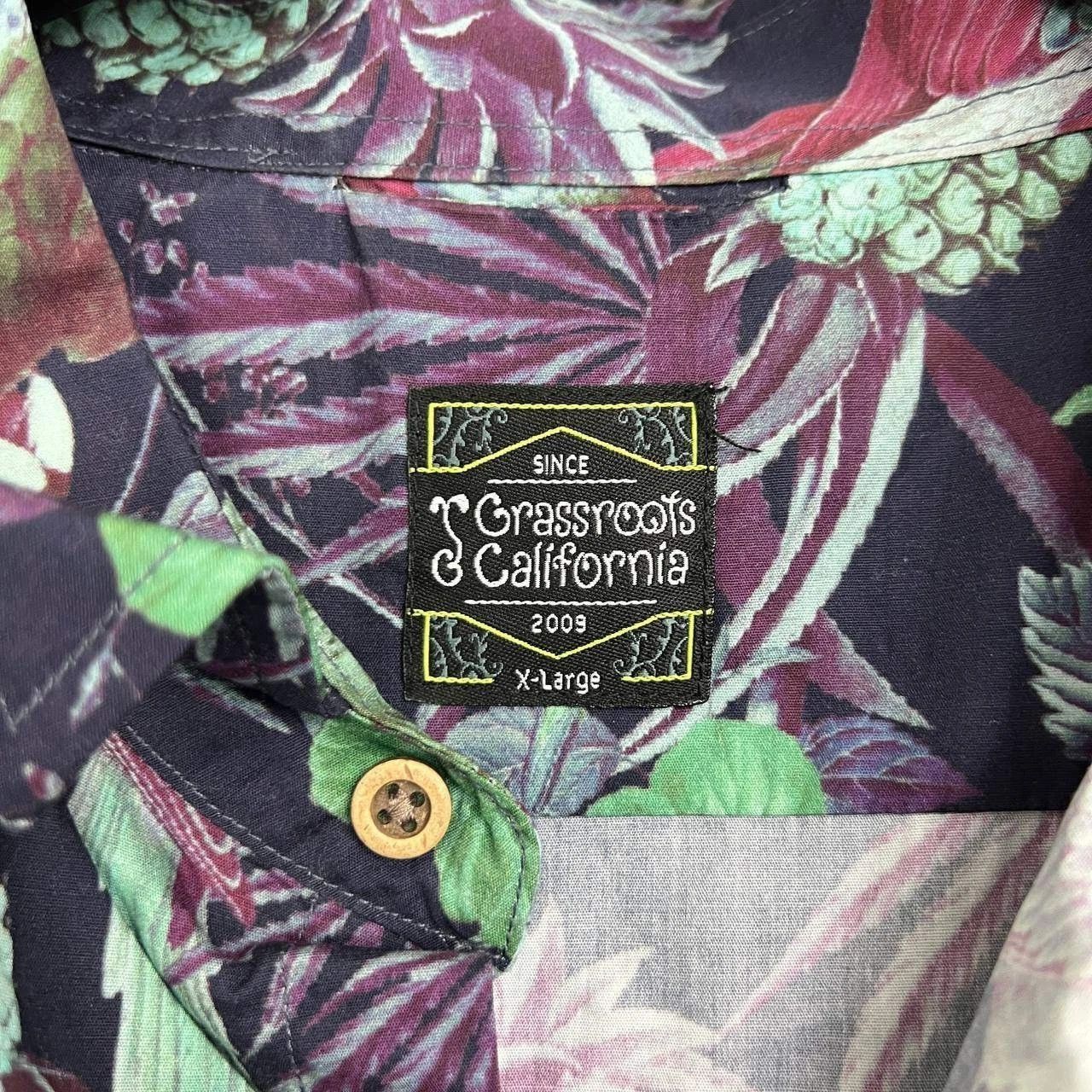 Grassroots California Greg Lutzka Shirt Men Hawaiian Button Up Short Sleeve XL Size US XL / EU 56 / 4 - 3 Thumbnail