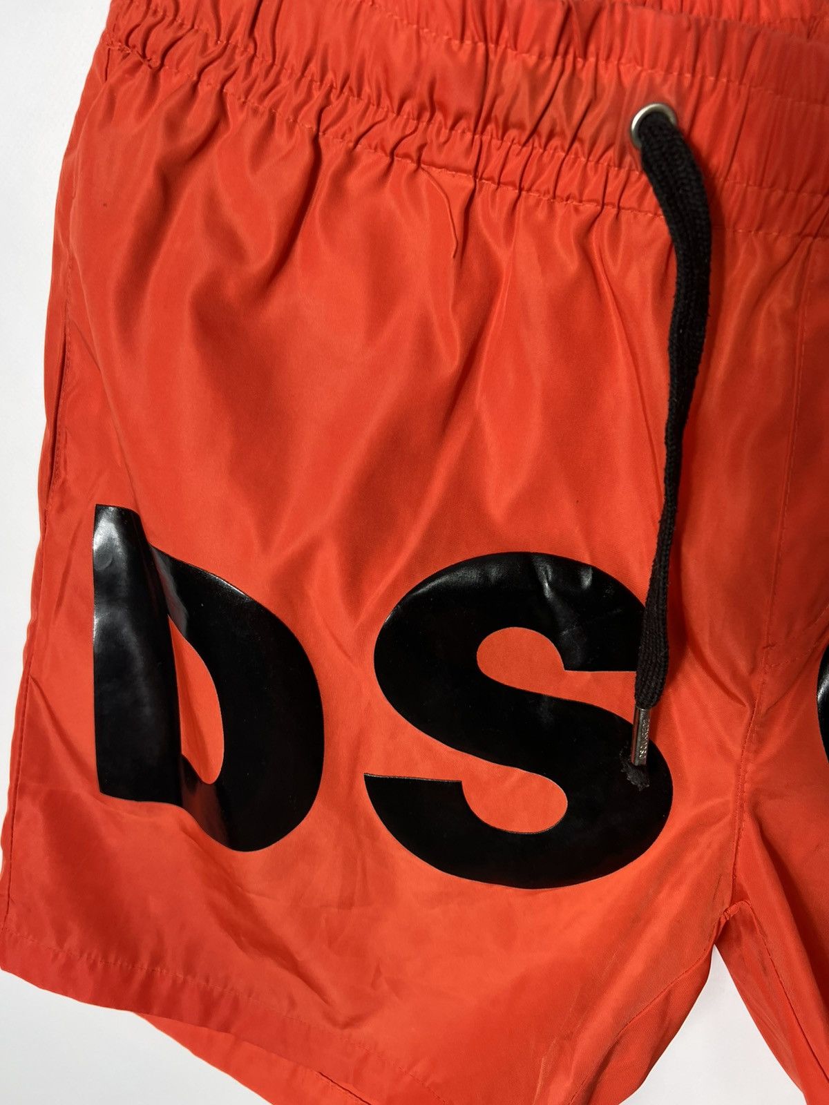 Dsquared2 Vintage luxury streetwear Dsquared2 Swimming Shorts Size L Size US 32 / EU 48 - 4 Thumbnail