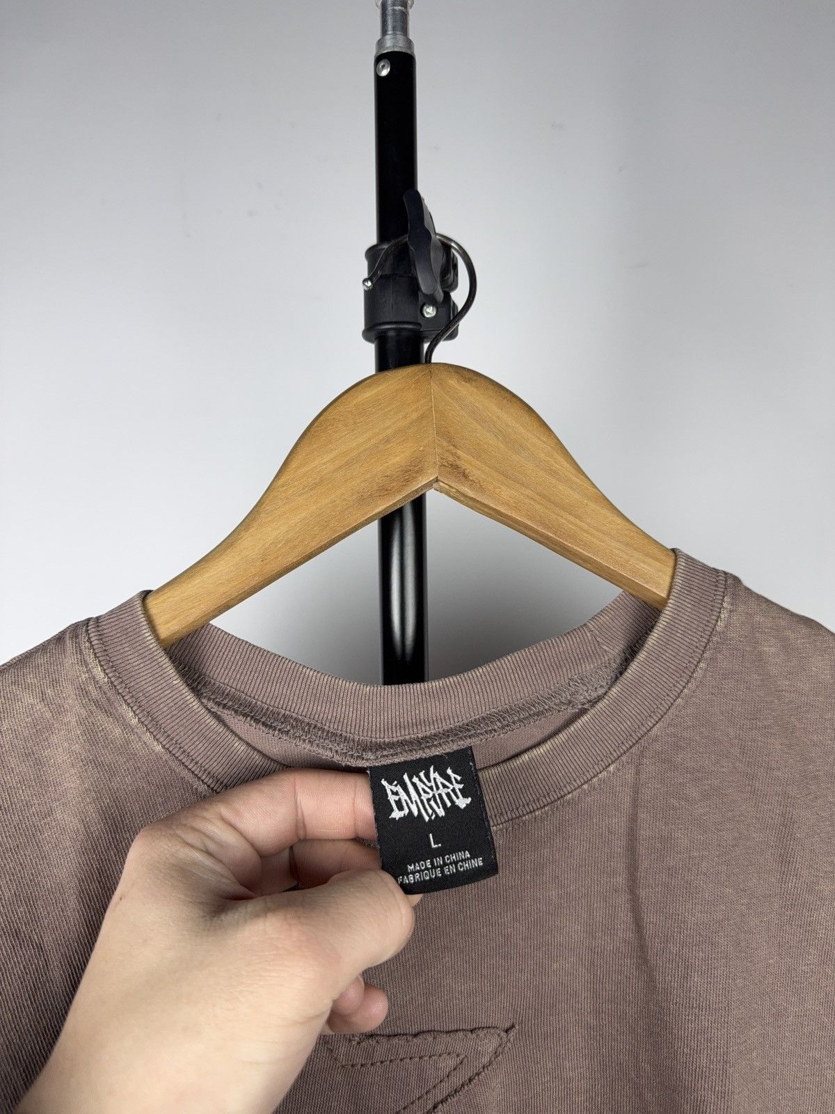 Empyre 00s Empyre SKATE SK8 Distressed Star Patch Cropped Tee L Size L / US 10 / IT 46 - 5 Thumbnail