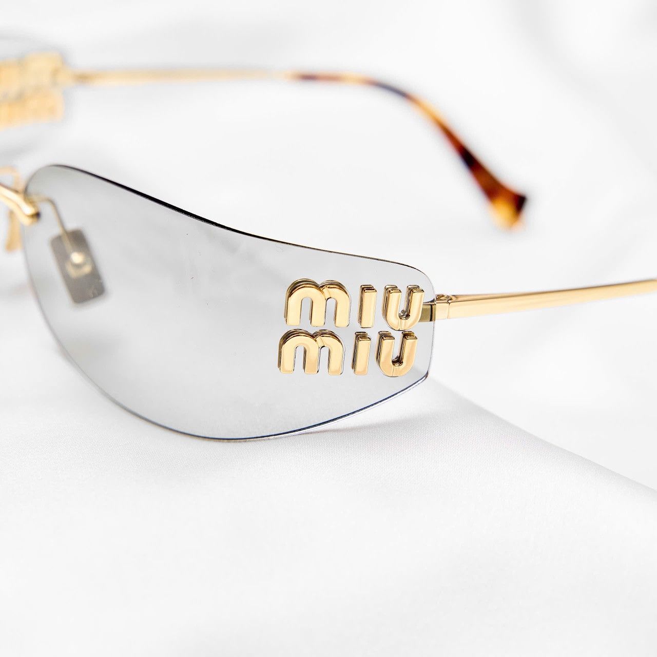 Miu Miu MIU MIU 0MU A51S 5AK50K SUNGLASSES Size ONE SIZE - 3 Thumbnail