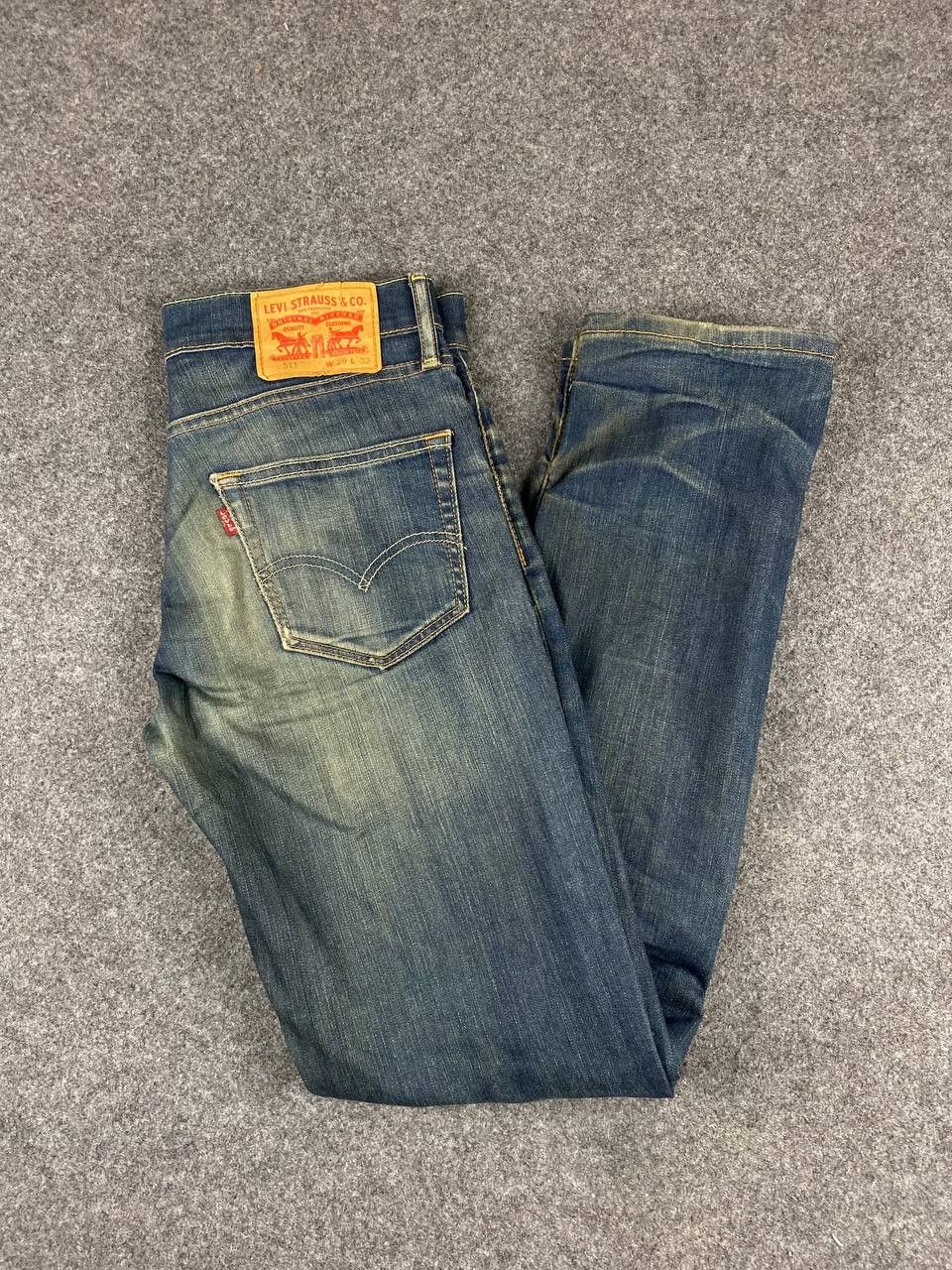 Levi's levis 511 slim denim slightly distressed Size US 32 / EU 48 - 2 Thumbnail