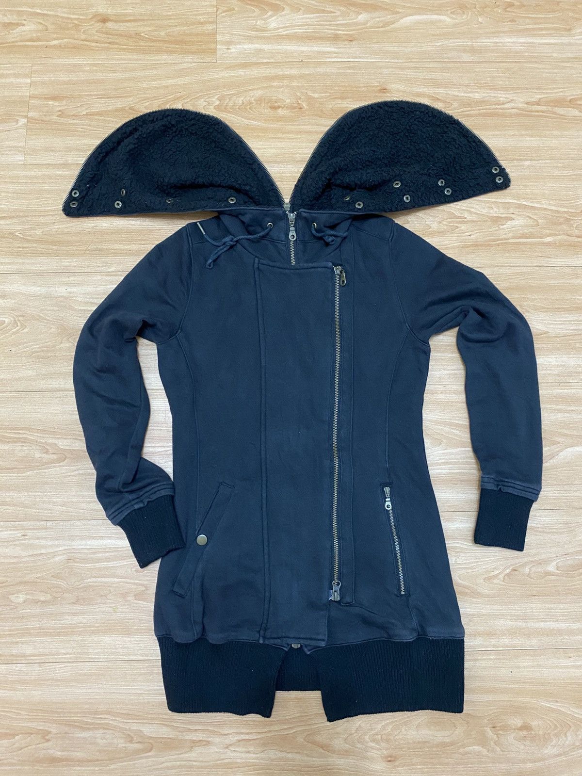 Tornado Mart Tornado Mart Full-Zip Hoodie Minimalist Streetwear ARCHIVE Size US S / EU 44-46 / 1 - 5 Thumbnail