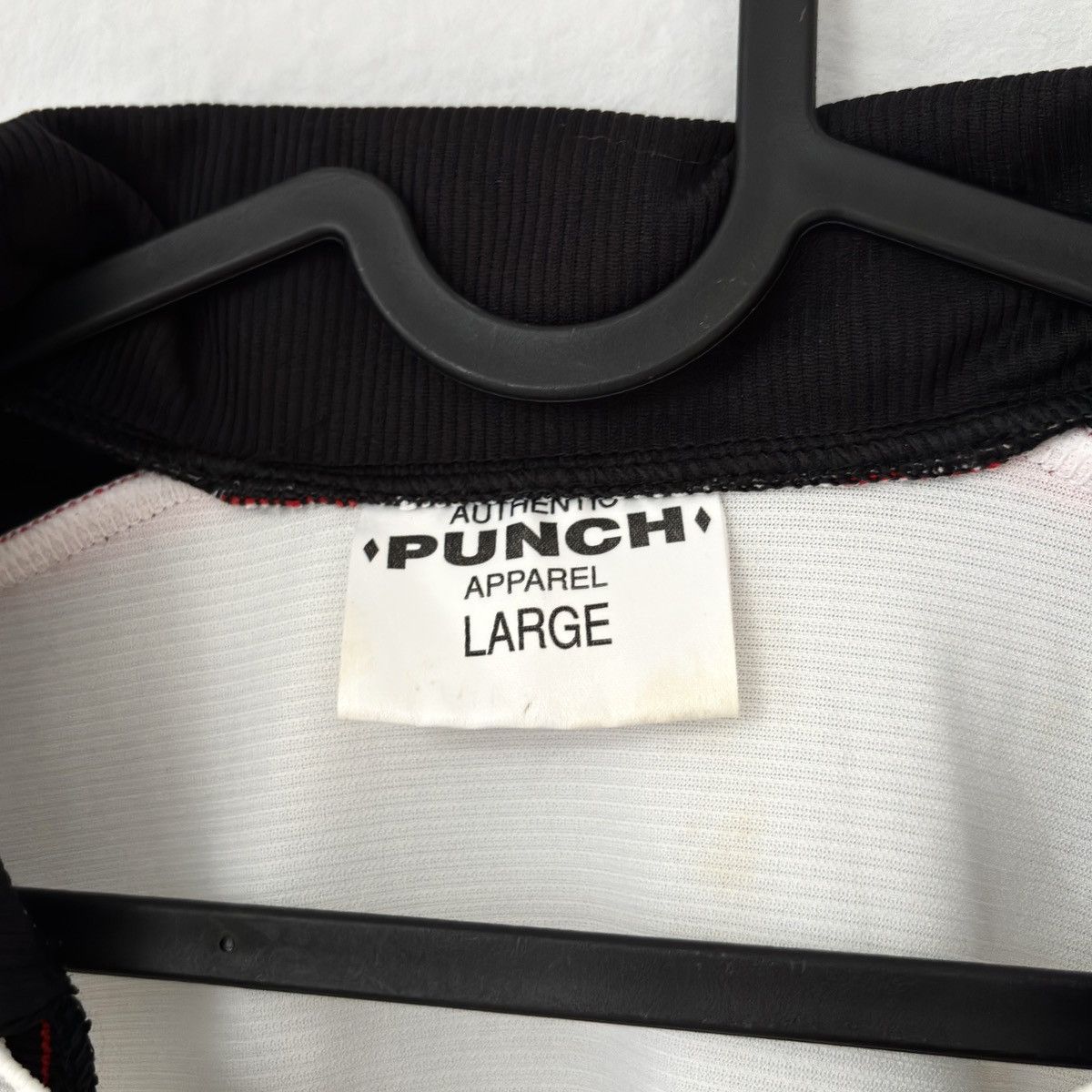 Vintage 2000 2001 Ipswich Punch Retro Vintage Soccer Jersey Shirt L Size US L / EU 52-54 / 3 - 5 Thumbnail