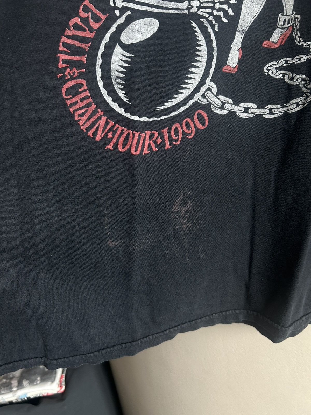 Band Tees Vintage Thrashed Social Distortion Shirt Ball And Chain Size US L / EU 52-54 / 3 - 3 Thumbnail