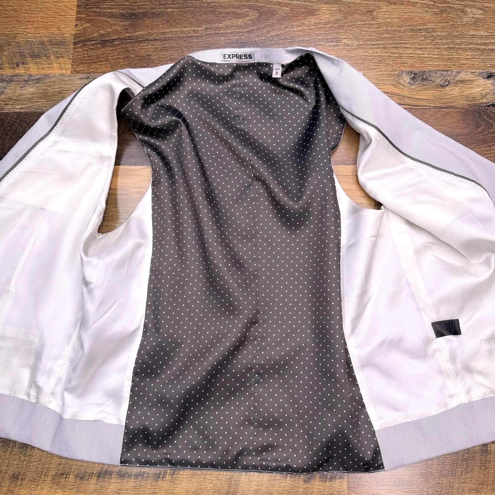 Express Express Vest Mens Medium White Gray Striped Jacket Front Button Five-Button Single-Breasted Suit Vest Cotton Blend Rayon Vintage No Size US M / EU 48-50 / 2 - 3 Thumbnail