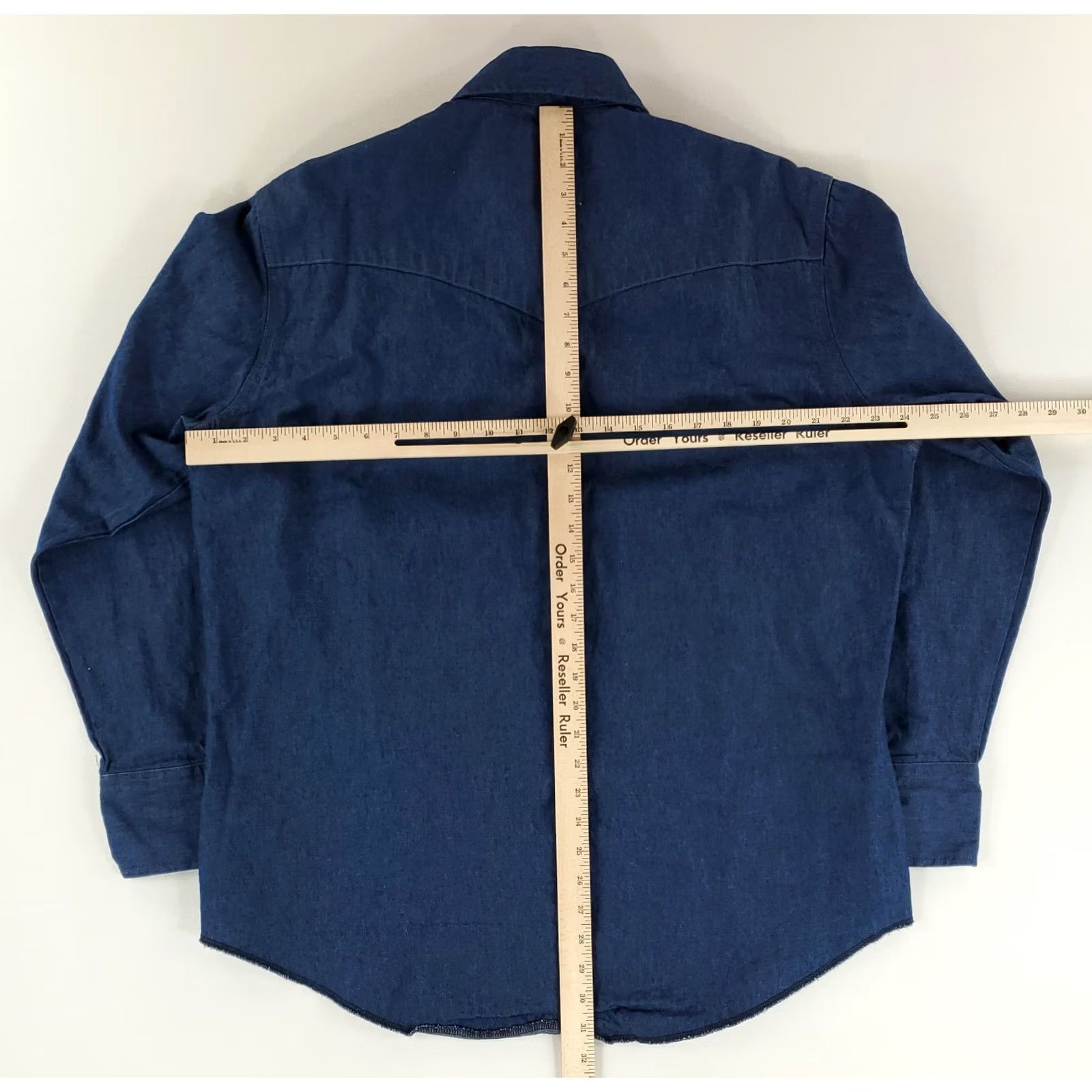 Wrangler Wrangler Shirt Pearl Snap Blue Long Sleeve Western Mens L 16.5-34 Blue Mens Shirt Pearl Snap Long Sleeve Western Wrangler 16.5-34 Size US L / EU 52-54 / 3 - 8 Thumbnail
