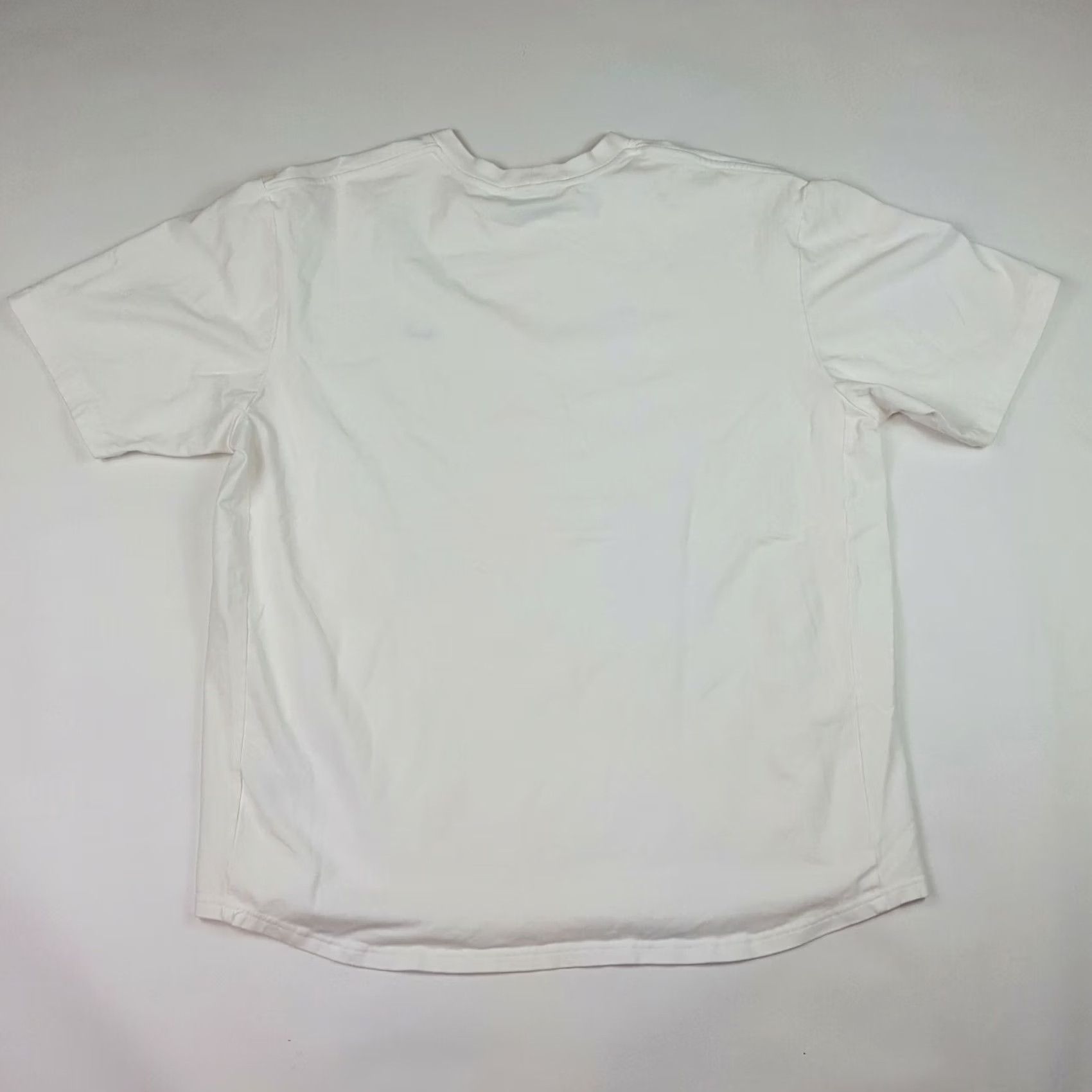 Nike VINTAGE Nike Swoosh Logo T-Shirt Mens 2XL White Athletic Retro Sports Shirt Size US XXL / EU 58 / 5 - 6 Thumbnail