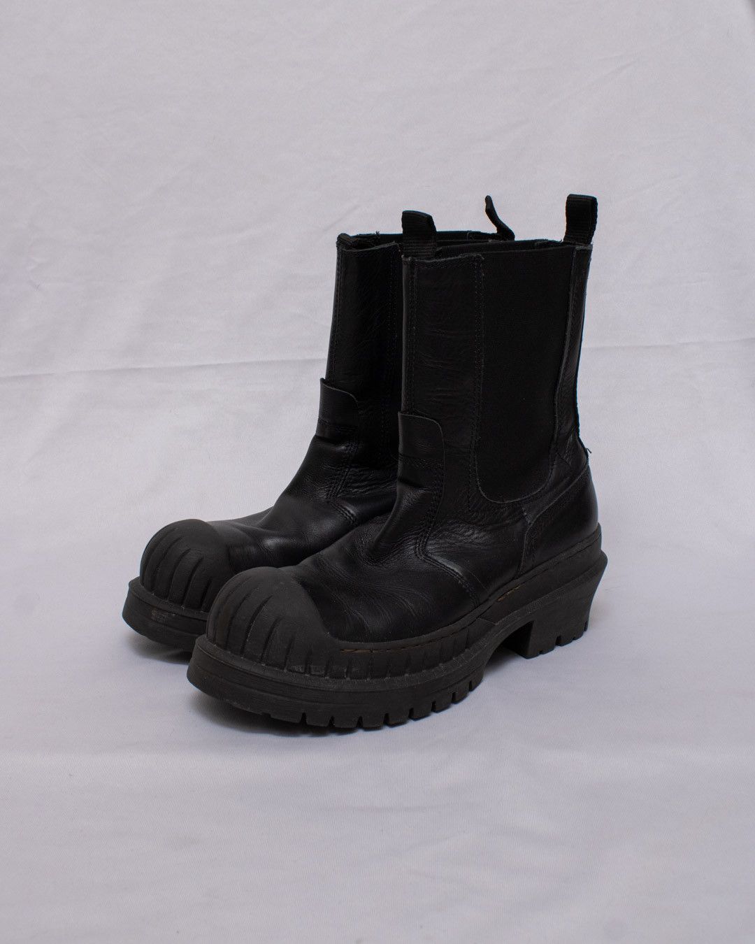 Acne Studios Acne Studios Chunky Leather Chelsea Boots Size US 8 / IT 38 - 1 Thumbnail