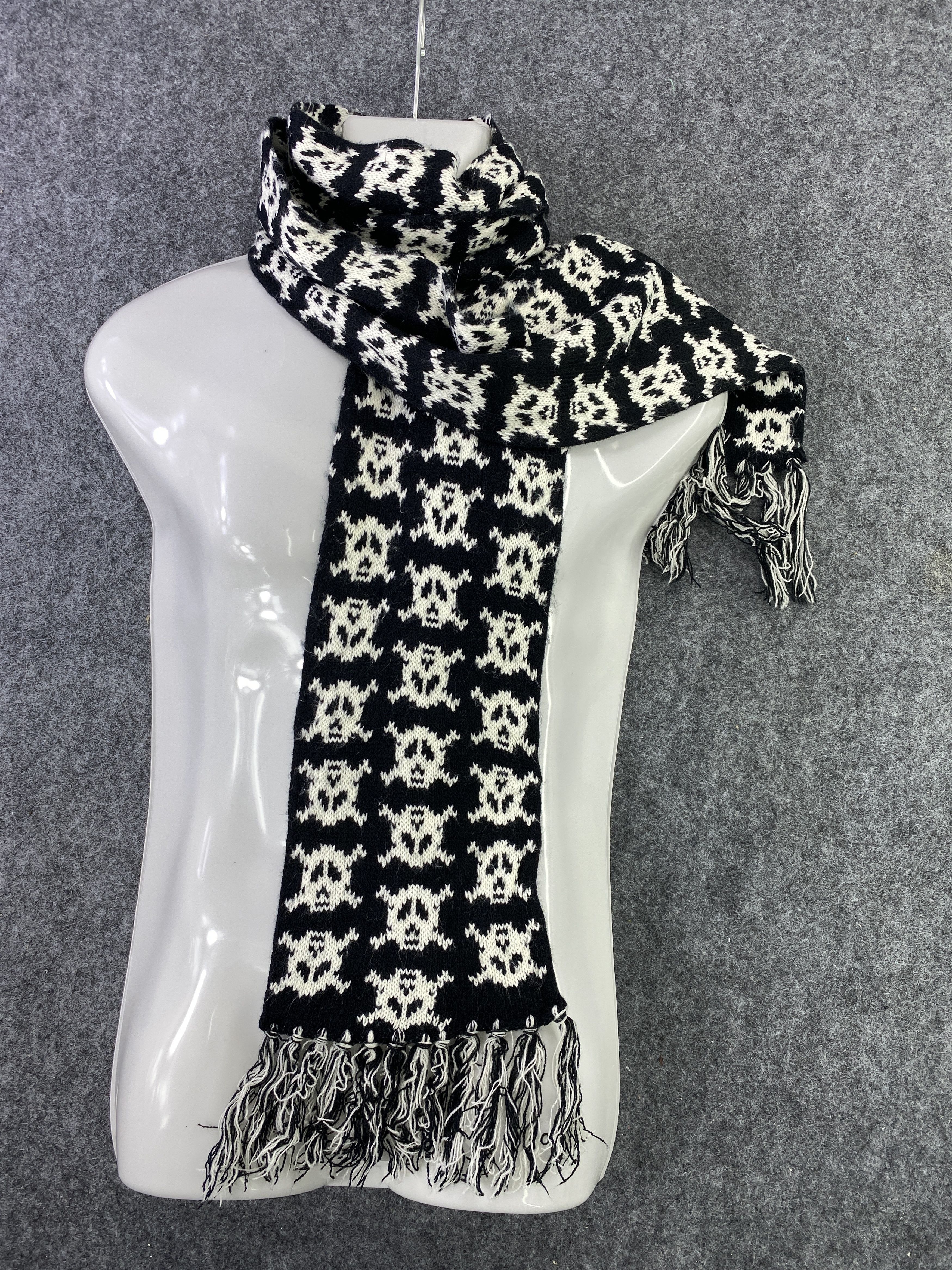 Designer Skull Full print Scarf/Muffler/Neckwear -T368 Size ONE SIZE - 2 Thumbnail