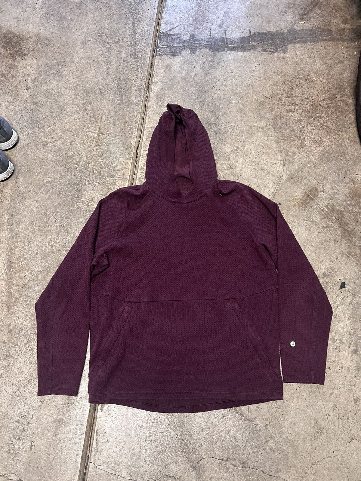 Lululemon Lululemon at ease hoodie red Size US L / EU 52-54 / 3 - 1 Thumbnail