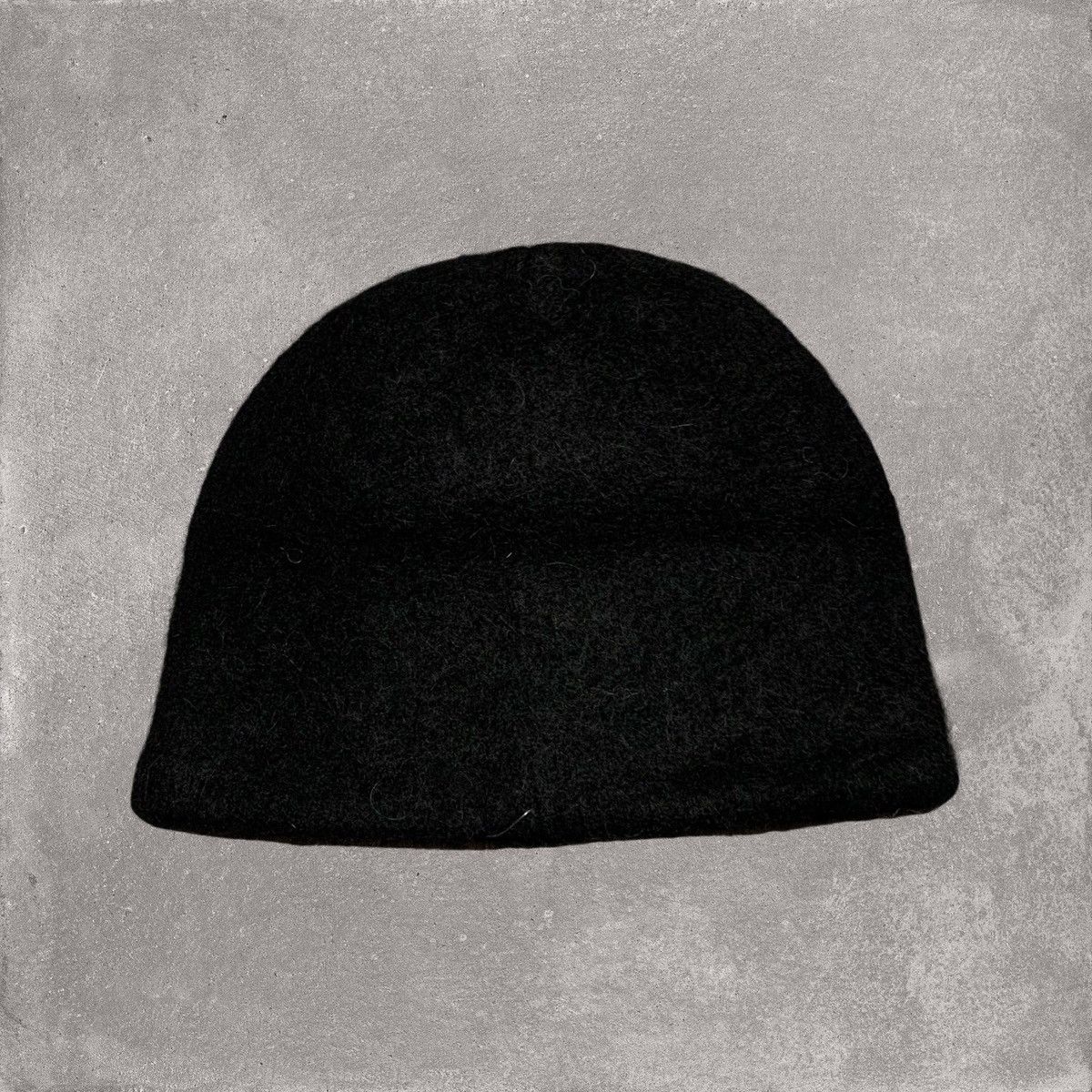 Represent Clo. Represent Beanie Jet Black Mental Initial Hat Size ONE SIZE - 2 Thumbnail