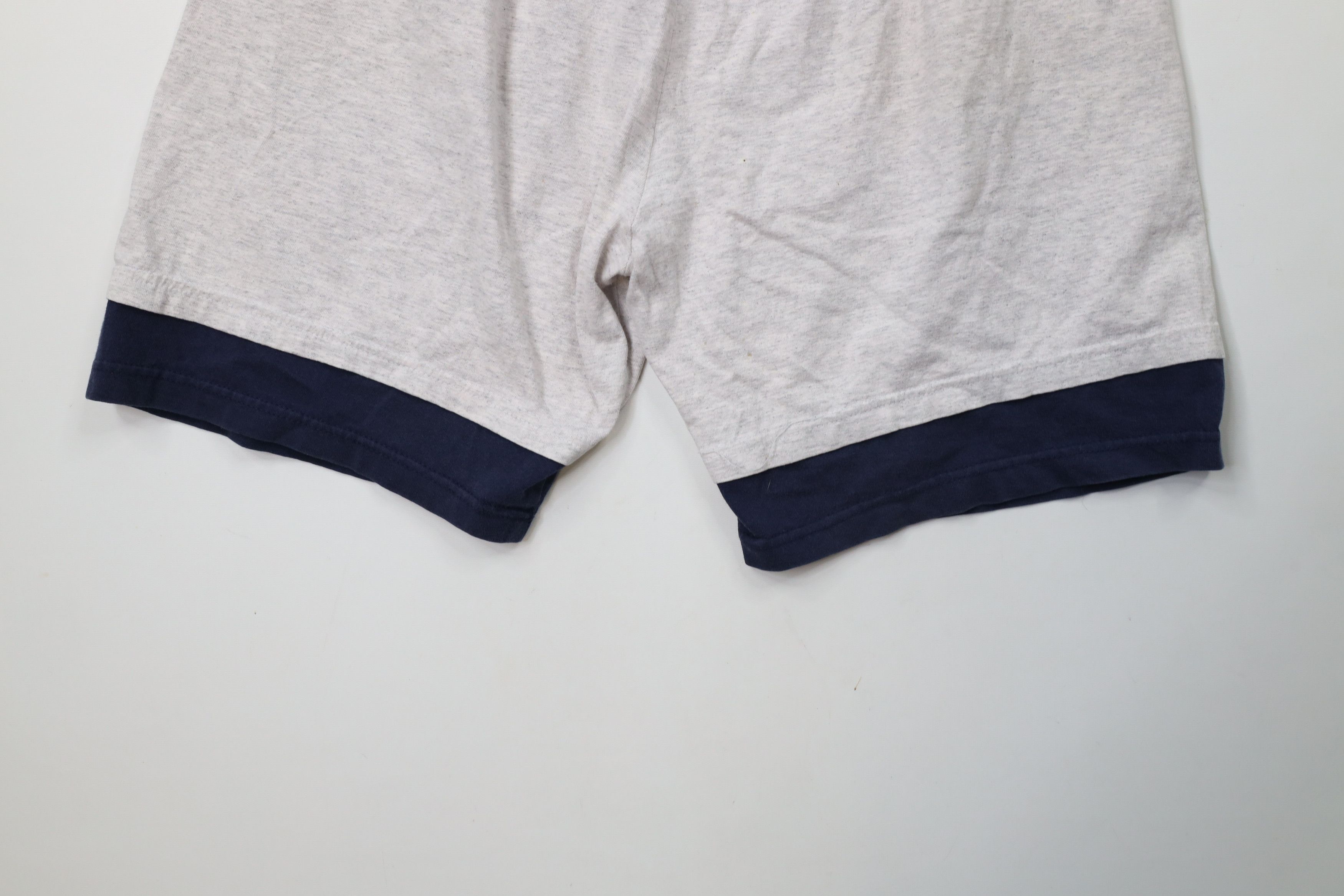 Vintage Vintage 90s University of Toledo Layered Shorts Gray USA Size US 34 / EU 50 - 13 Thumbnail