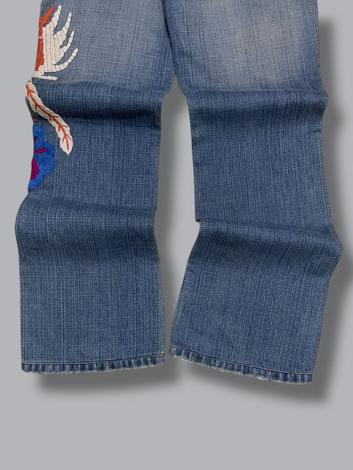 Japanese Brand Vintage 1990s Designer Swtich Usa Embroidered Art Denim Size US 29 - 9 Thumbnail