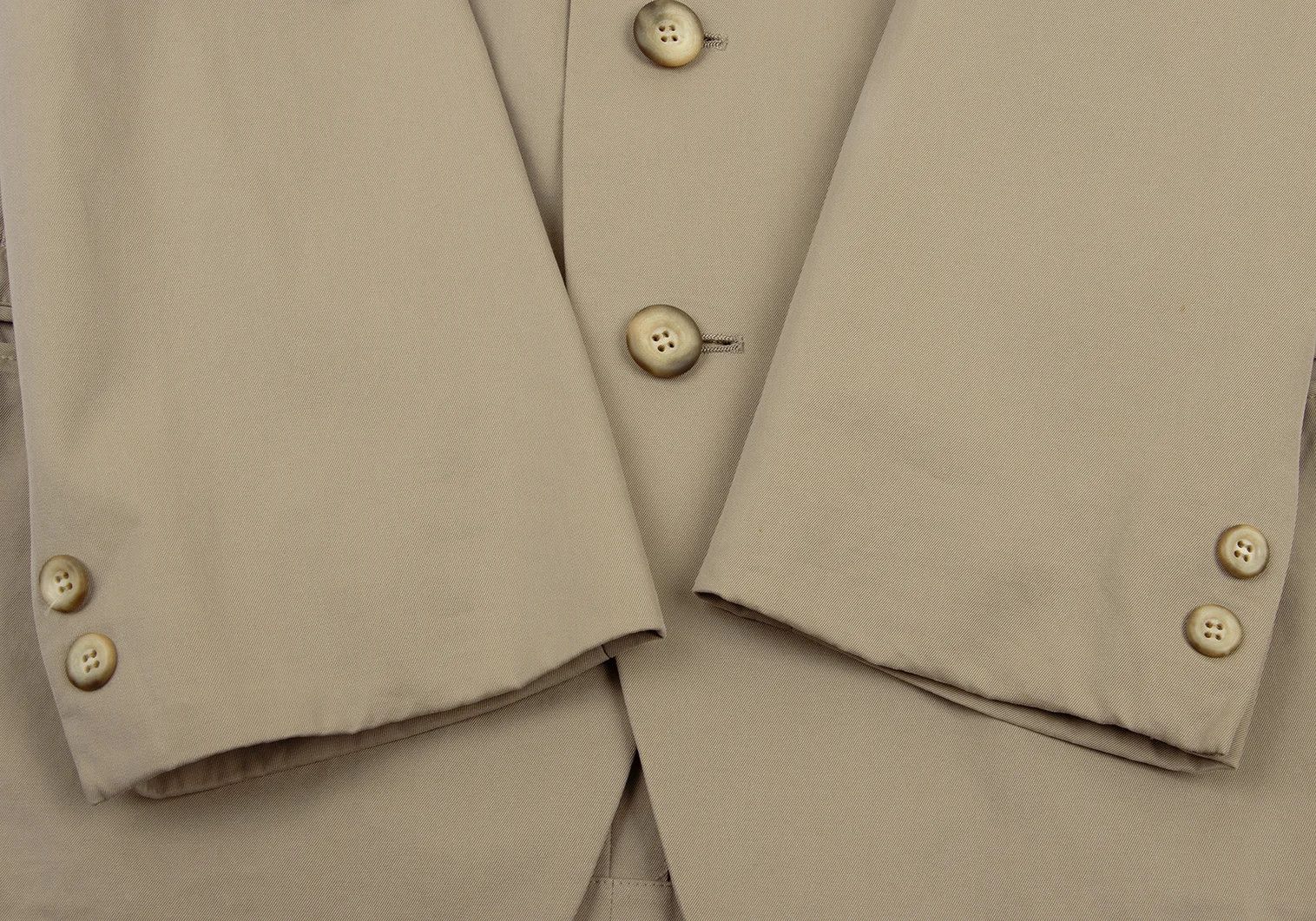 Issey Miyake Cotton Multi-Pocket Design Jacket in Beige, Size S Size US S / EU 44-46 / 1 - 9 Thumbnail