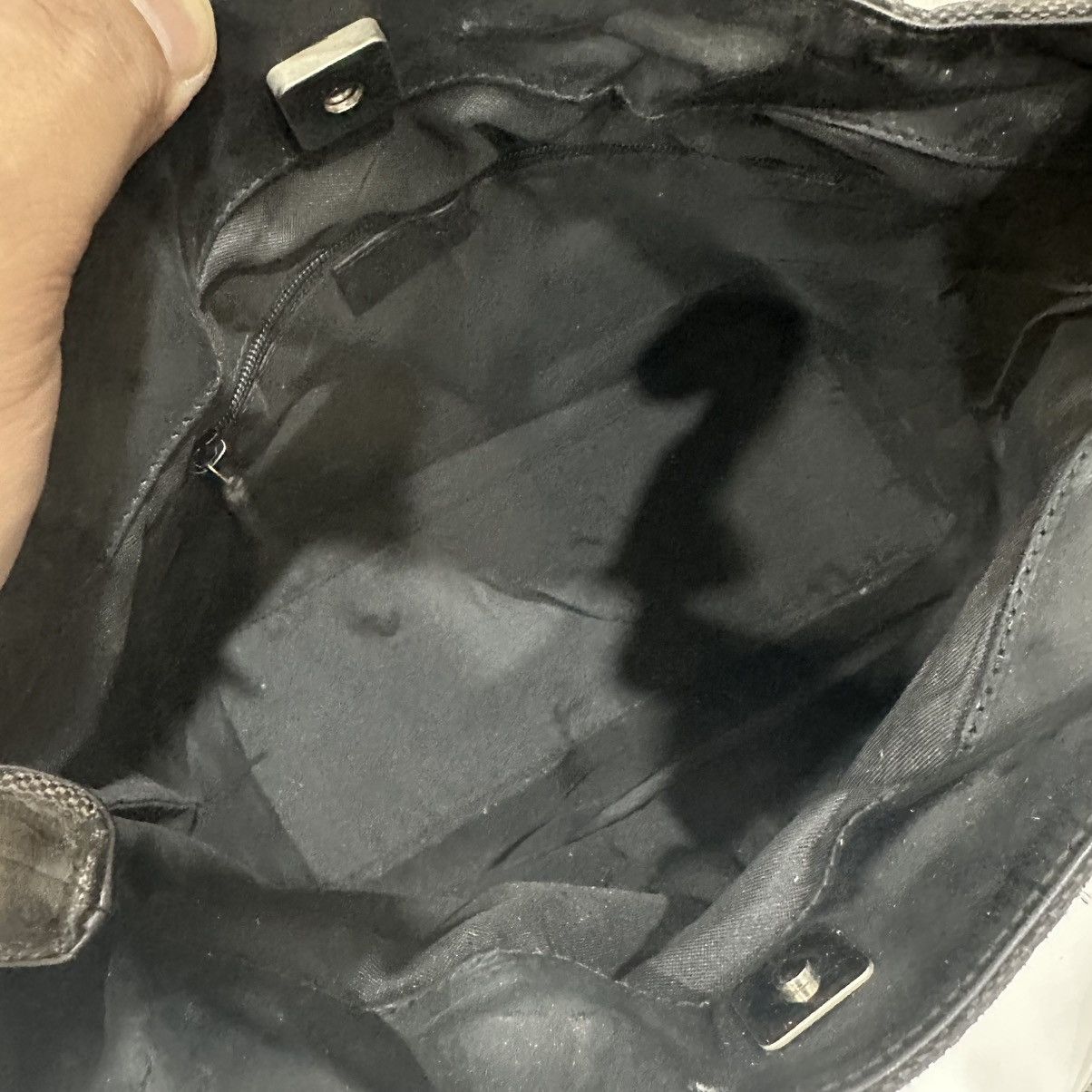 Gucci ‼️YES‼️ GUCCI SLOUCHY DOUBLE POCKET GG MONOGRAM TOTE BAG Size ONE SIZE - 9 Thumbnail