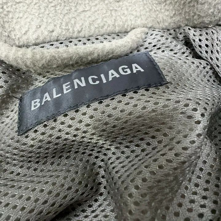 Balenciaga Balenciaga Brown Long Sleeve Straight Jacket 0079-2507 Size S / US 4 / IT 40 - 6 Thumbnail