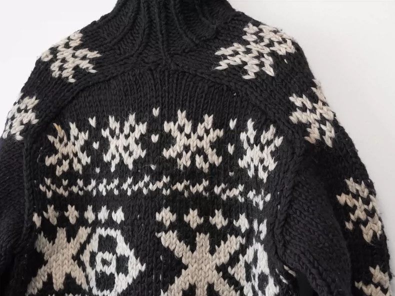 Yohji Yamamoto Yohji Yamamoto Handknit Wool Sweater by Yohji Yamamoto Size US S / EU 44-46 / 1 - 5 Thumbnail