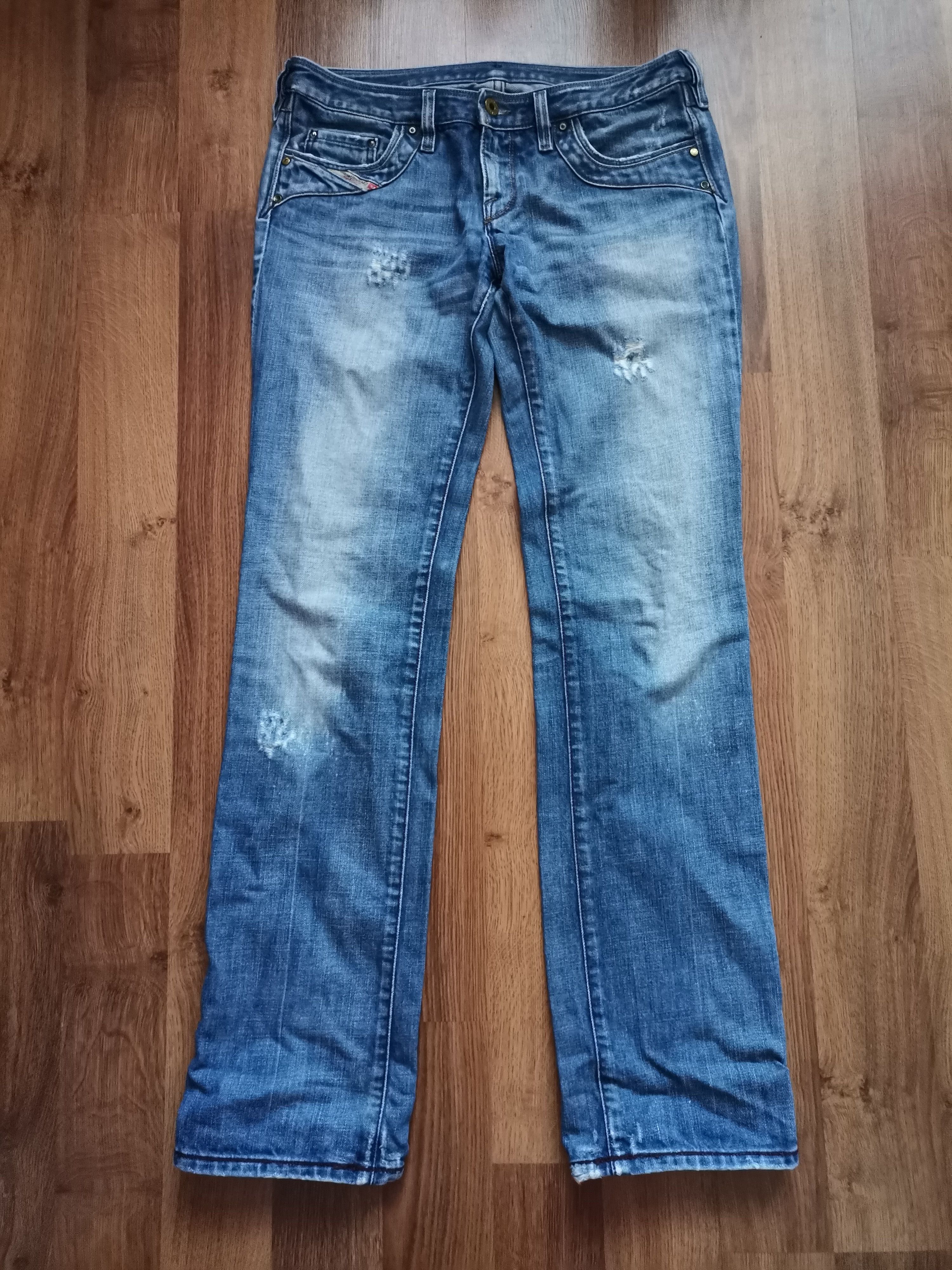 Diesel Diesel Women's Distressed Jeans Size 30" / US 8 / IT 44 - 1 Thumbnail