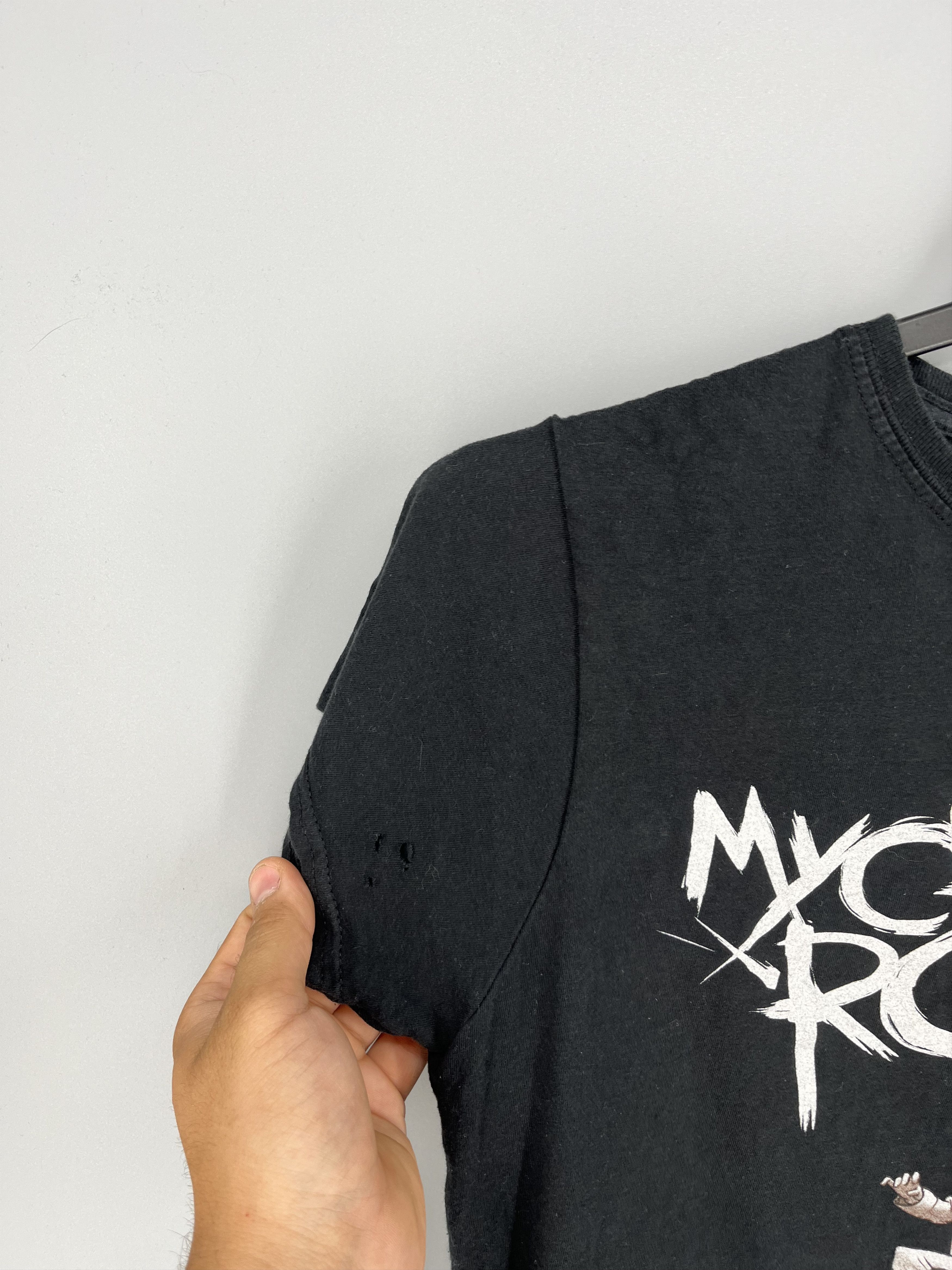 Band Tees Vintage My Chemical Romance The Black Parade Shirt Size XL / US 12-14 / IT 48-50 - 7 Thumbnail